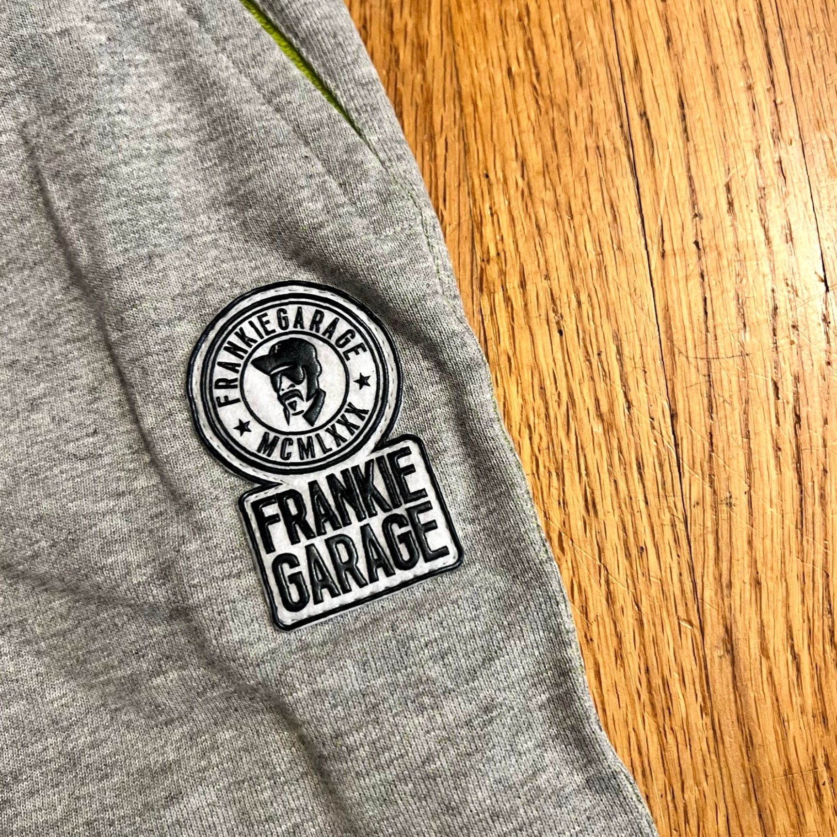 Garage Frankie Garage Pants Mens Large Gray Sweatpants Lounge Spellout Size US 33 - 3 Thumbnail