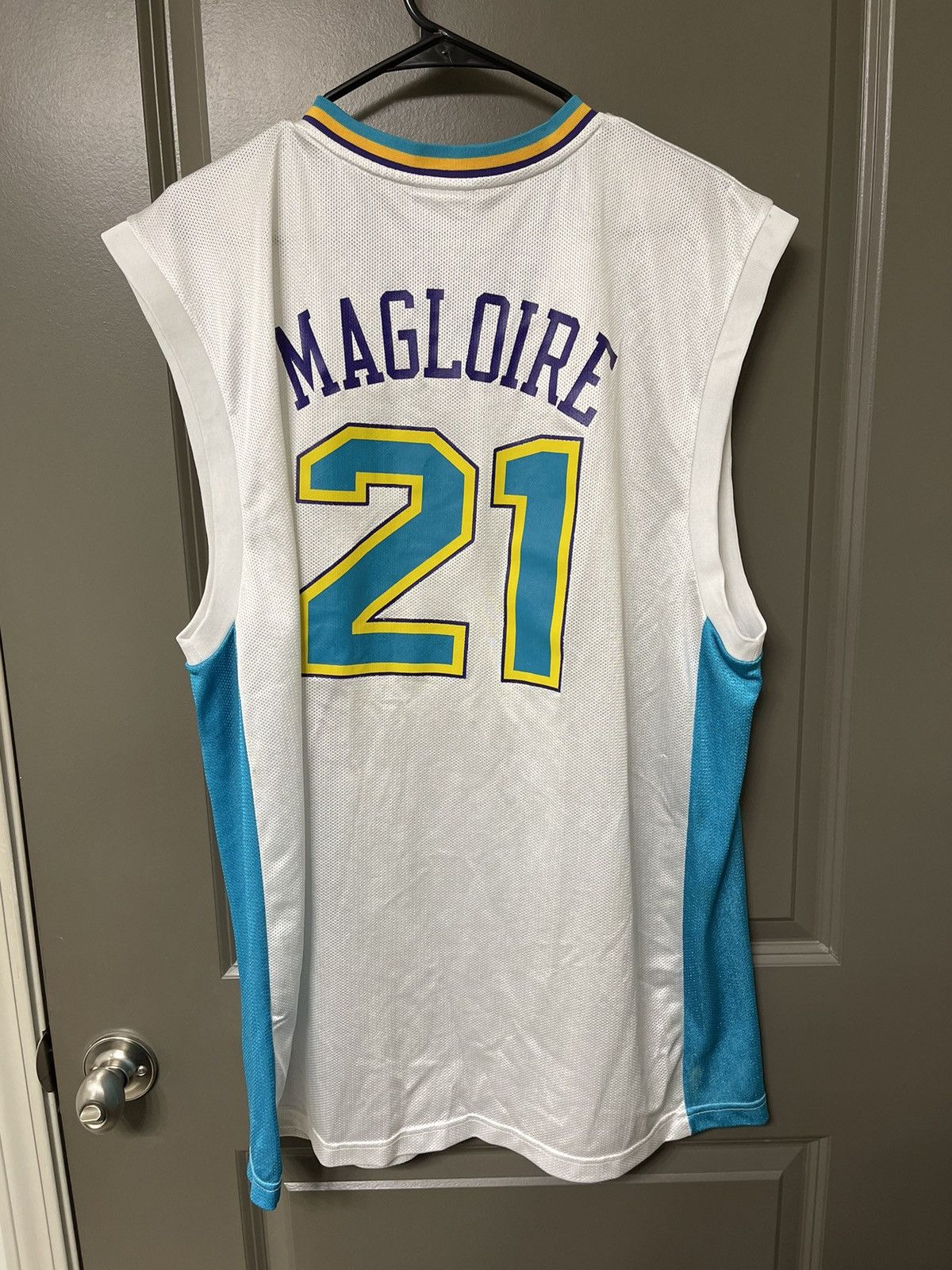 NBA Jamaal Magloire New Orleans Jersey Size US XL / EU 56 / 4 - 2 Thumbnail