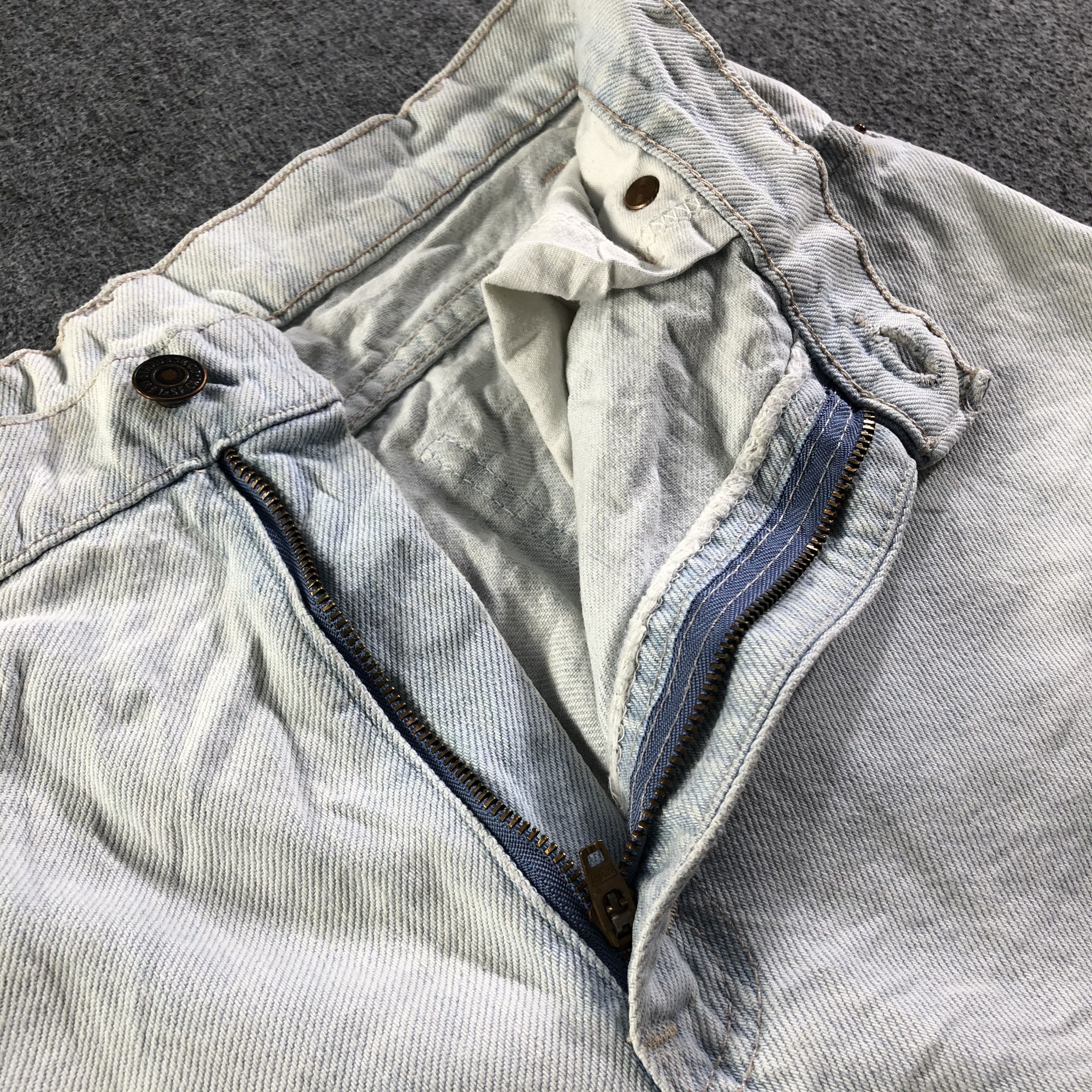 Levi's Vintage Light Wash Levis 550 Jeans-J4200 Size US 30 / EU 46 - 7 Thumbnail