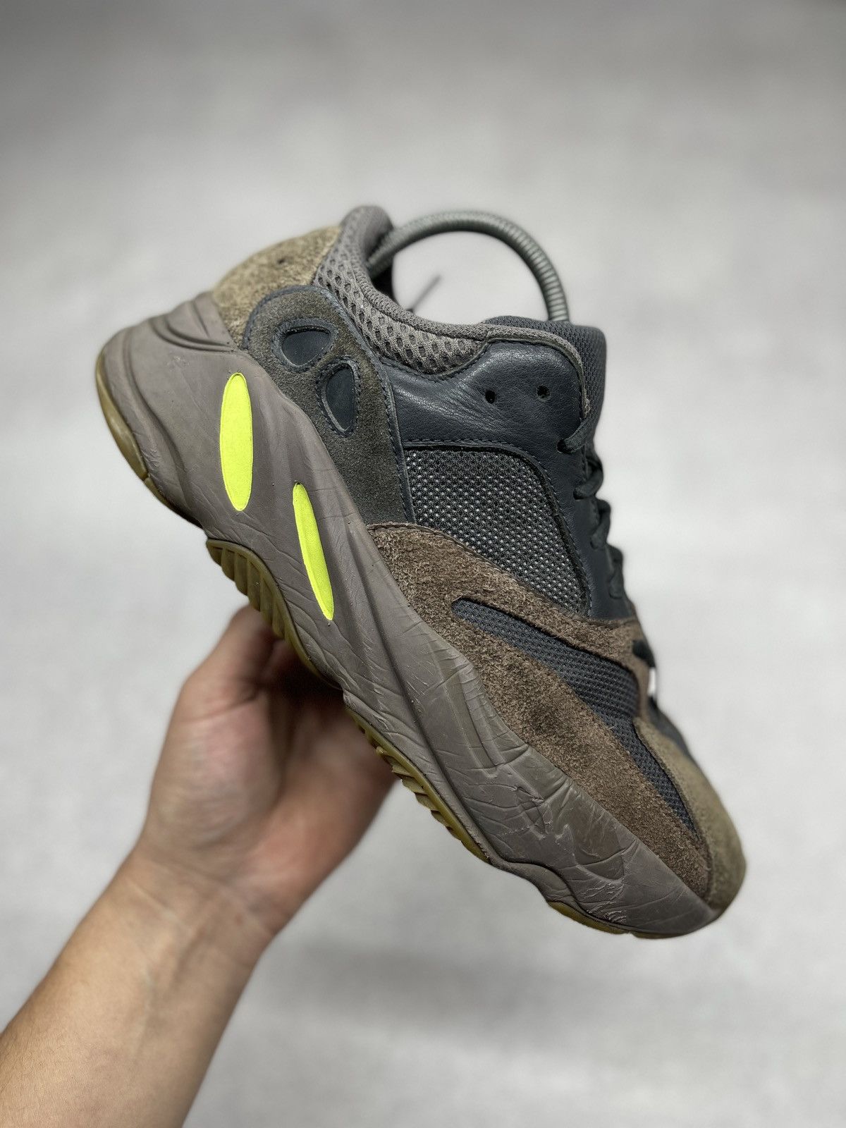 Yeezy Mens Adidas Yeezy Boost 700 Mauve EE9614 Size US 8.5 / EU 41-42 - 1 Thumbnail