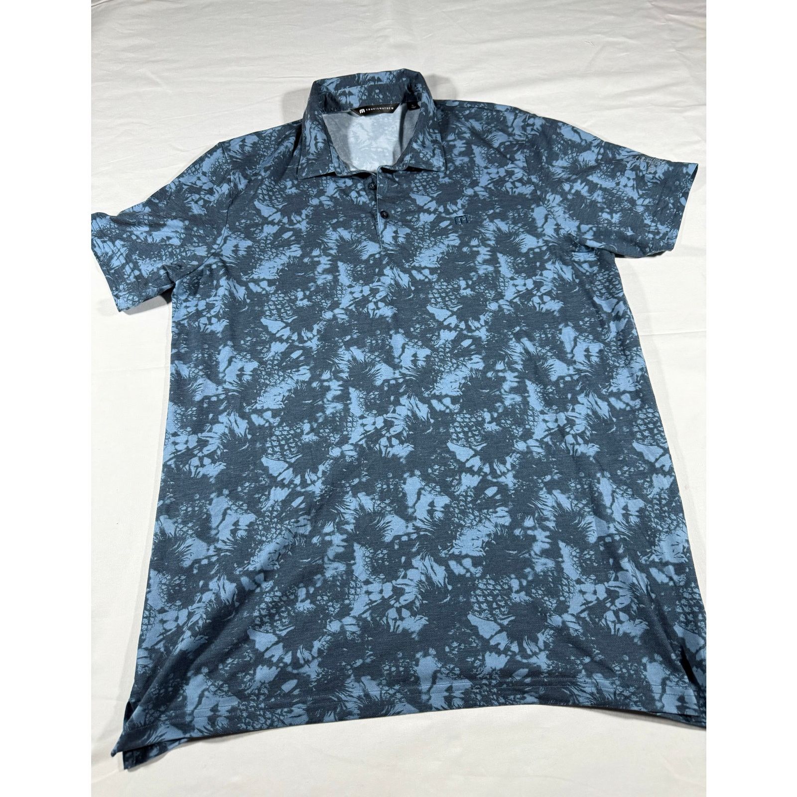 TravisMathew TravisMathew Men’s XL Polo Shirt Blue Pineapple Print Golf Size US XL / EU 56 / 4 - 1 Thumbnail