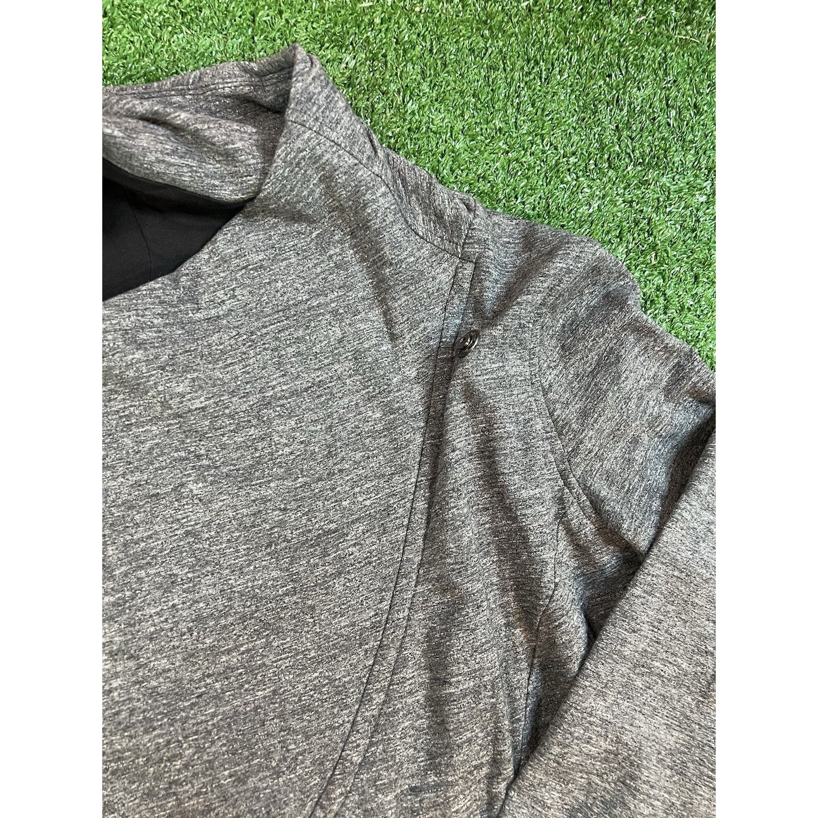 Lululemon Lululemon Rulu Rally Wrap Long Sleeve Size 8 Graphite Size M / US 6-8 / IT 42-44 - 4 Thumbnail