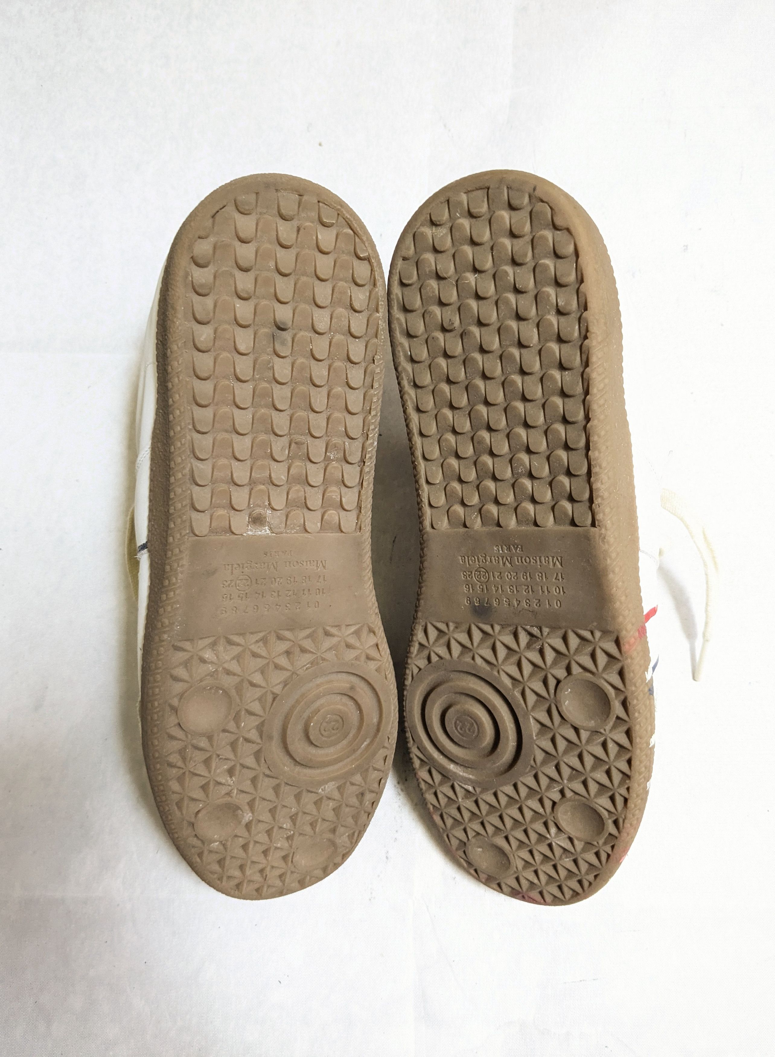 Maison Margiela Maison Margiela Replica GAT Paint Splatter 8 41 Gum Size US 8 / EU 41 - 16 Thumbnail