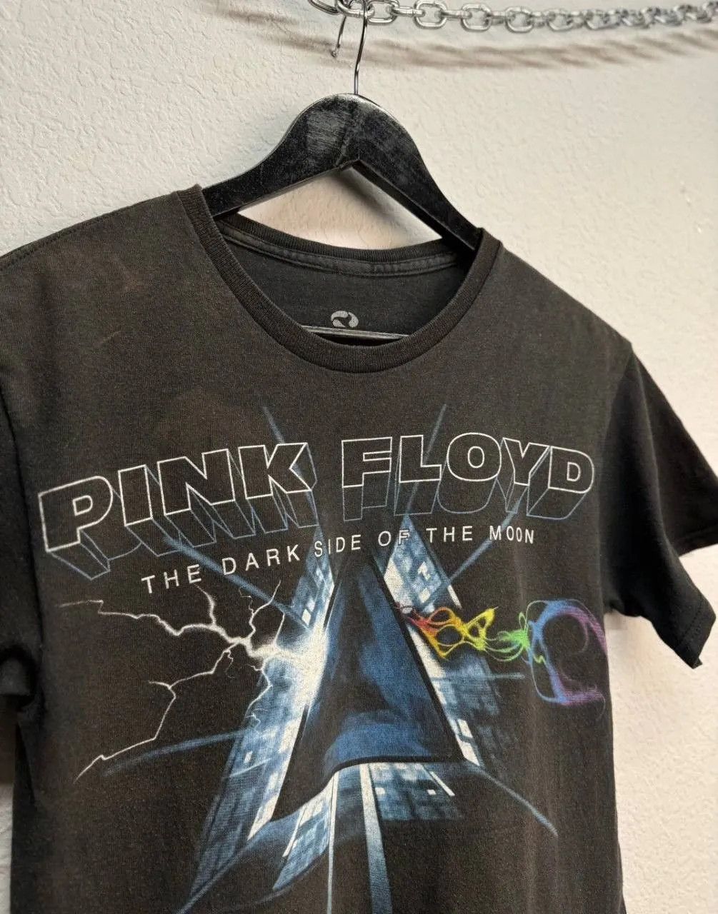 Liquid Blue × Pink Floyd × Vintage Vintage Pink Floyd Band The Dark Side Of The Moon Distresse Size US M / EU 48-50 / 2 - 3 Thumbnail