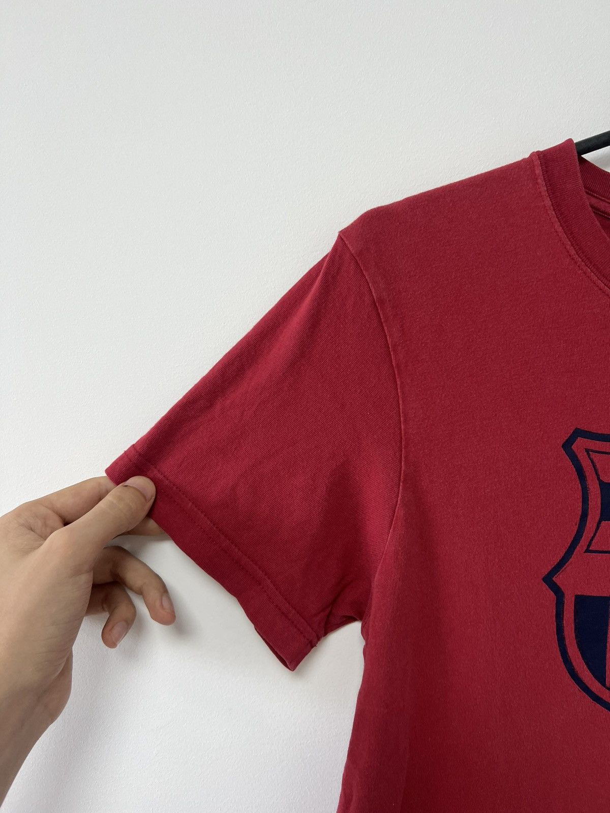 Nike Fc Barcelona Training Football Nike T shirt Cotton Red sz M Size US M / EU 48-50 / 2 - 5 Thumbnail