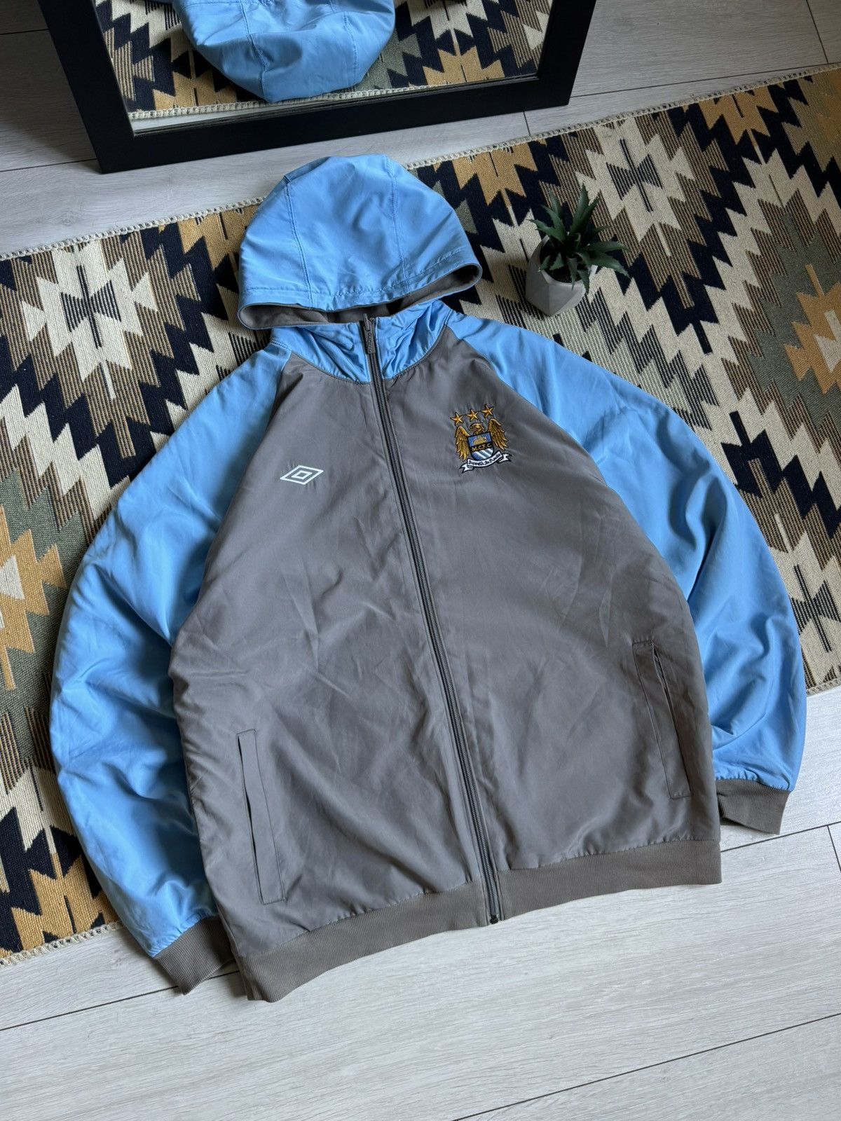 Umbro Vintage Umbro Manchester City Reversible Nylon Jacket Size US XL / EU 56 / 4 - 3 Thumbnail