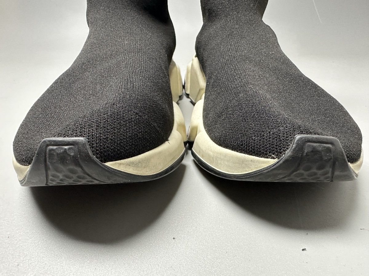 Balenciaga Balenciaga Black Knit Fabric Speed Trainer Size US 6 / EU 39 - 10 Thumbnail
