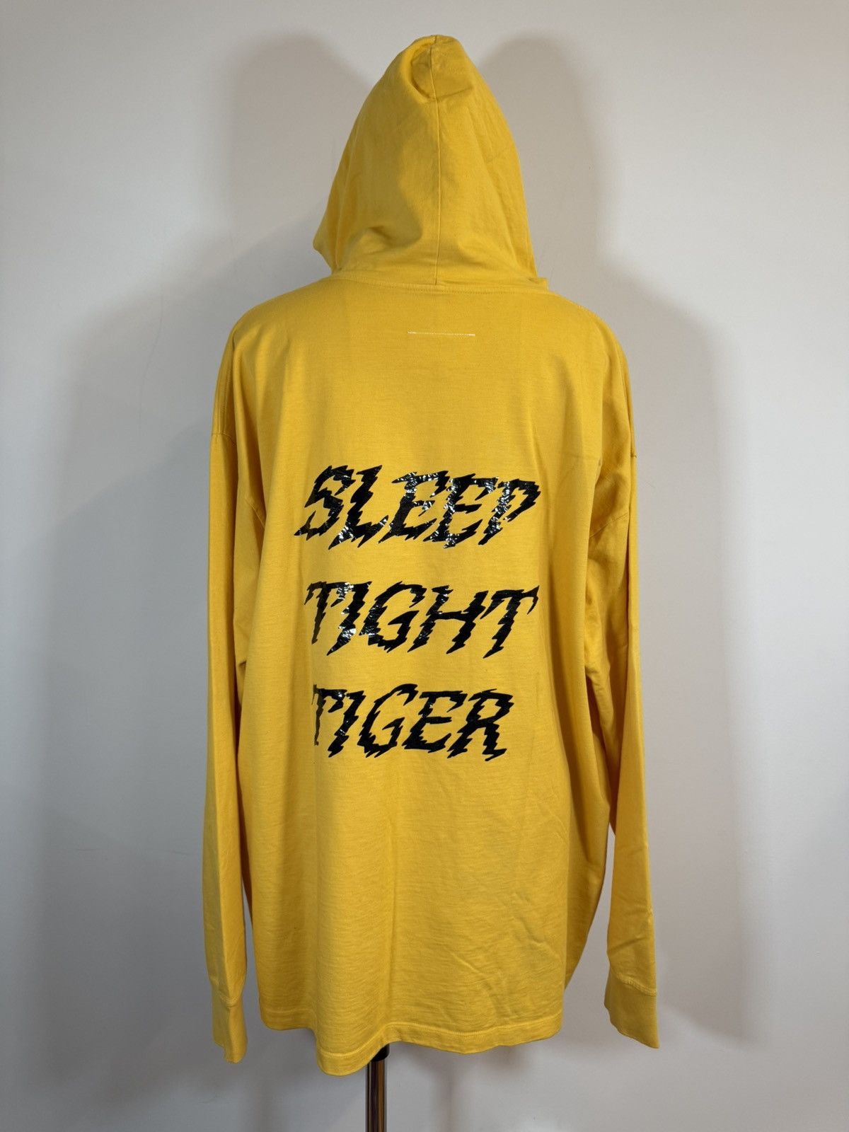 MM6 MM6 “Sleep Tight Tiger” Oversized Hooded Long Sleeve Tee Size US L / EU 52-54 / 3 - 22 Thumbnail