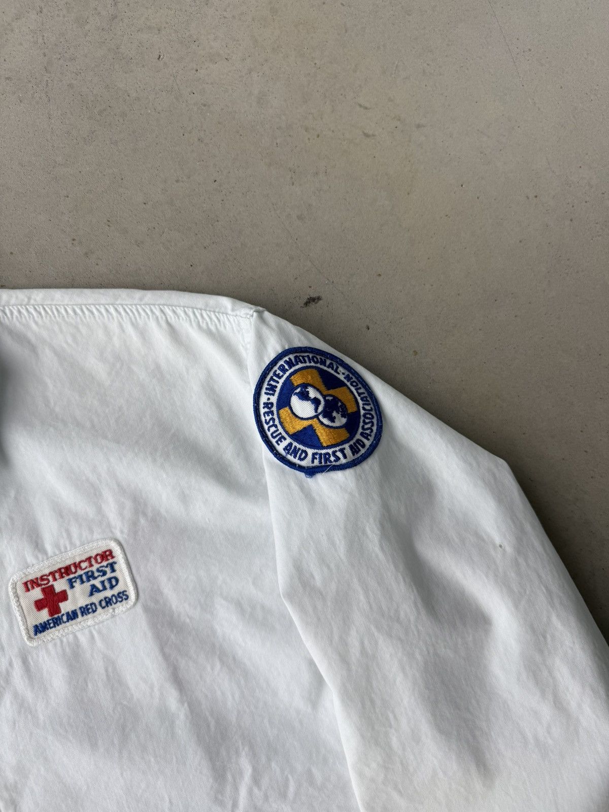Vintage Vintage 70’s Inter City First Aid Chain Stitched Work Jacket Size US M / EU 48-50 / 2 - 5 Thumbnail