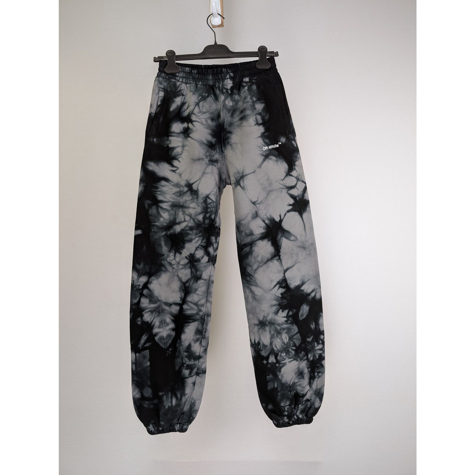 Off-White o1rshd1 Diag Tie Dye Slim Sweatpant Warm in Grey/White Size US 30 / EU 46 - 1 Thumbnail