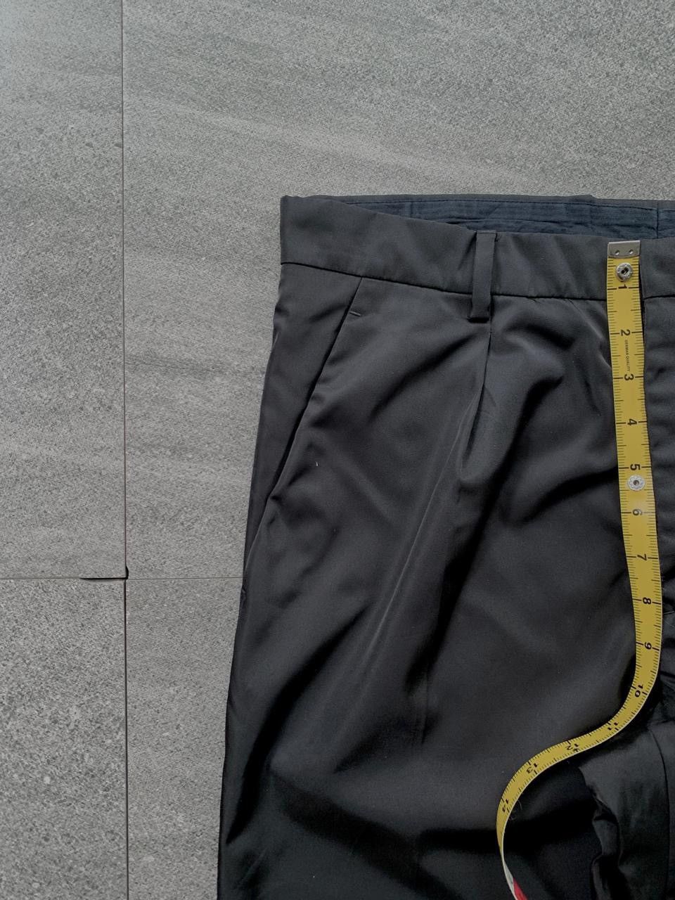 Prada FREE TAX! Garbardine Nylon Cropped Trousers Size US 32 / EU 48 - 15 Thumbnail