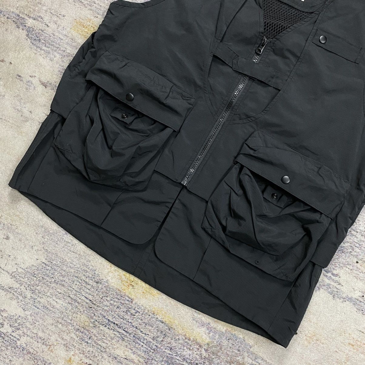 Snow Peak Snow Peak takibi spec tactical multi pocket vest Size US S / EU 44-46 / 1 - 7 Thumbnail