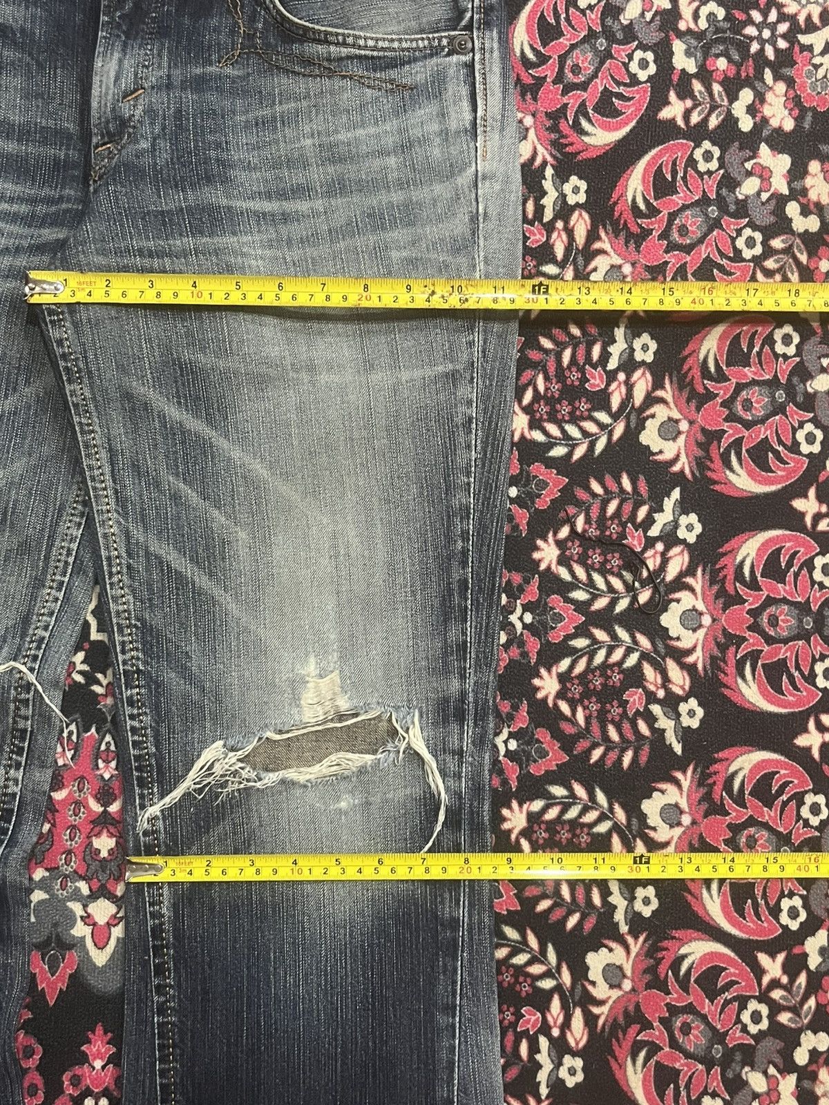 Edwin Vintage Edwin 431 XVS Dark Blue Washed Ripped Flare Jeans Size US 30 / EU 46 - 15 Thumbnail