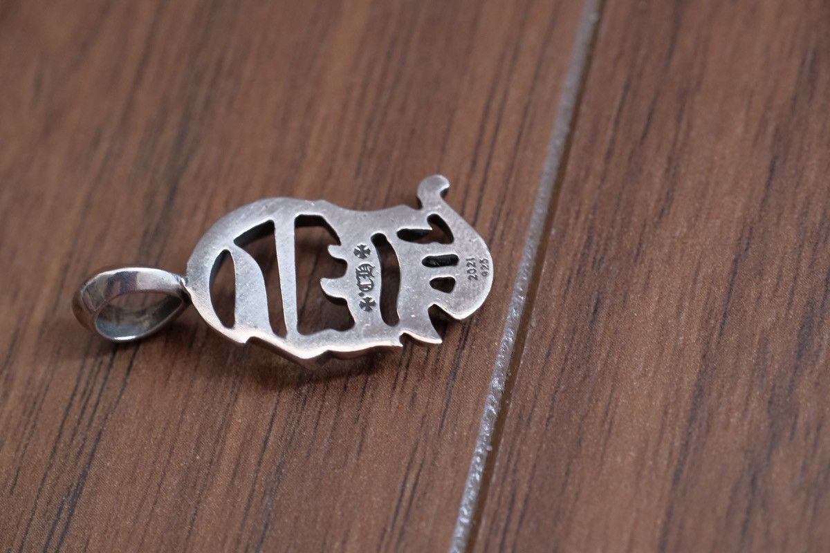 Chrome Hearts Chrome Hearts Logo CH Vertical Pendant Size ONE SIZE - 4 Thumbnail