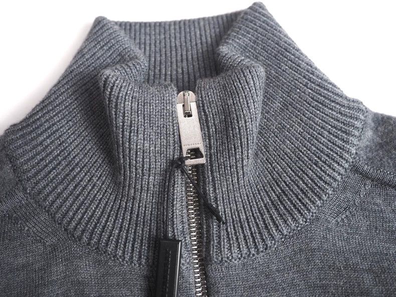 Burberry BURBERRYDark Grey Split Collar Wool Sweater 2503-Nextarrow Size US M / EU 48-50 / 2 - 3 Thumbnail