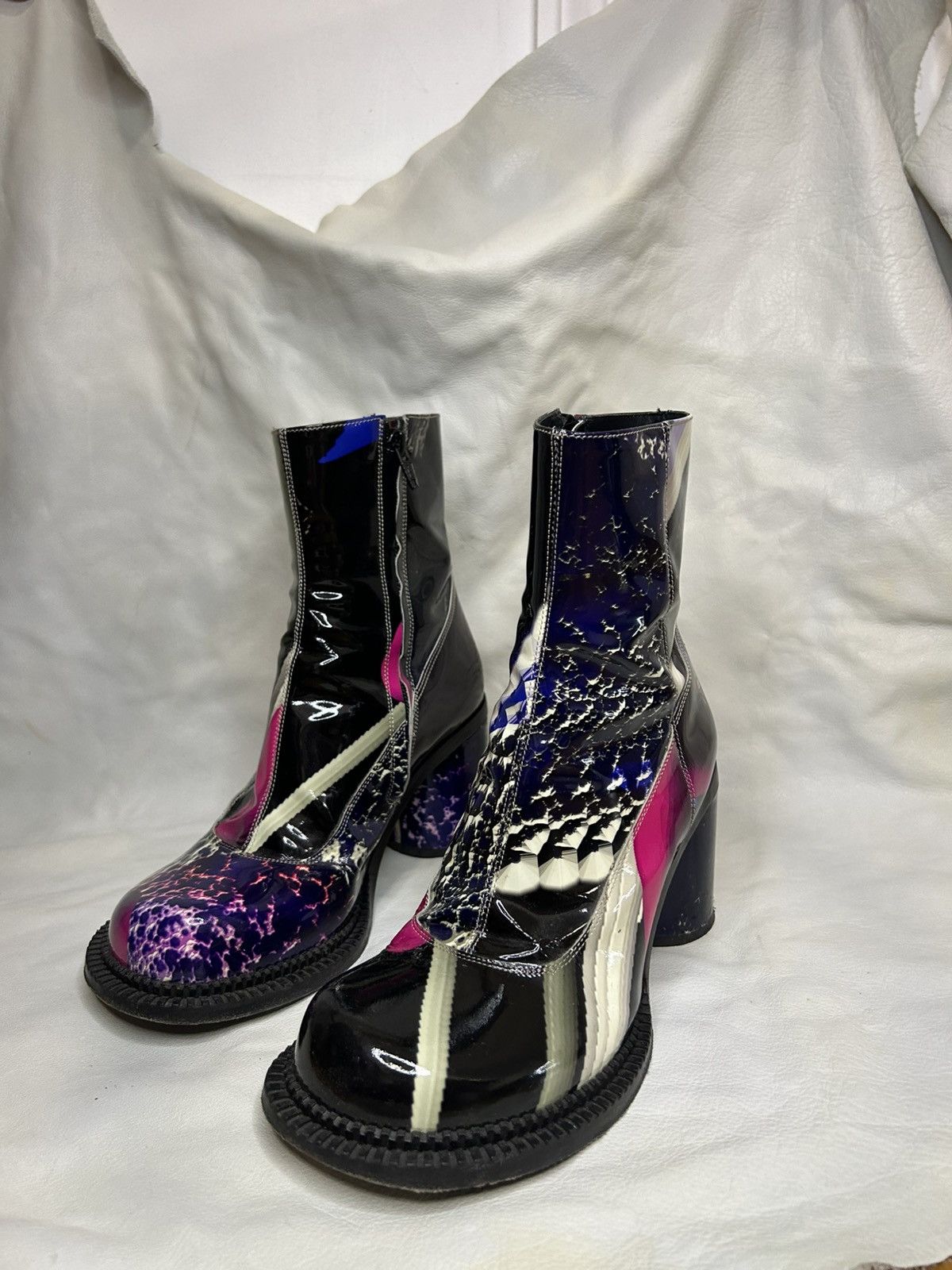 Maison Margiela Maison Margiela Flamingo Printed Ankle Boots Size US 6.5 / IT 36.5 - 1 Thumbnail