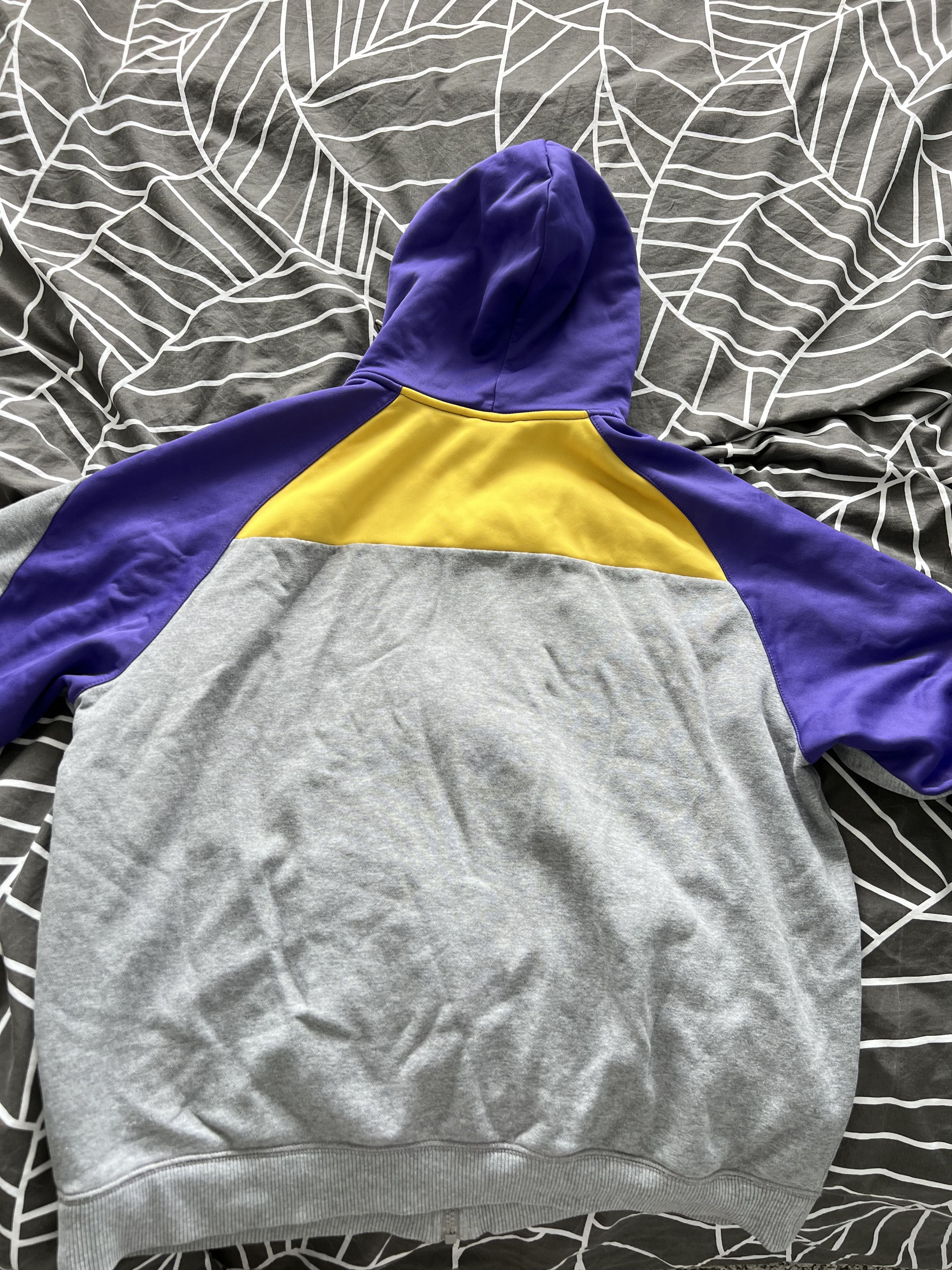 Nike Retro Nike 2010s Pinwheel Lakers Hoodie Size US M / EU 48-50 / 2 - 3 Thumbnail