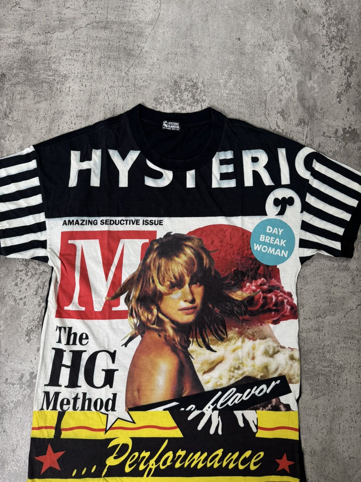 Hysteric Glamour HYSTERIC GLAMOUR FULL PRINT DAY BREAK WOMAN T-SHIRT Size US L / EU 52-54 / 3 - 2 Thumbnail