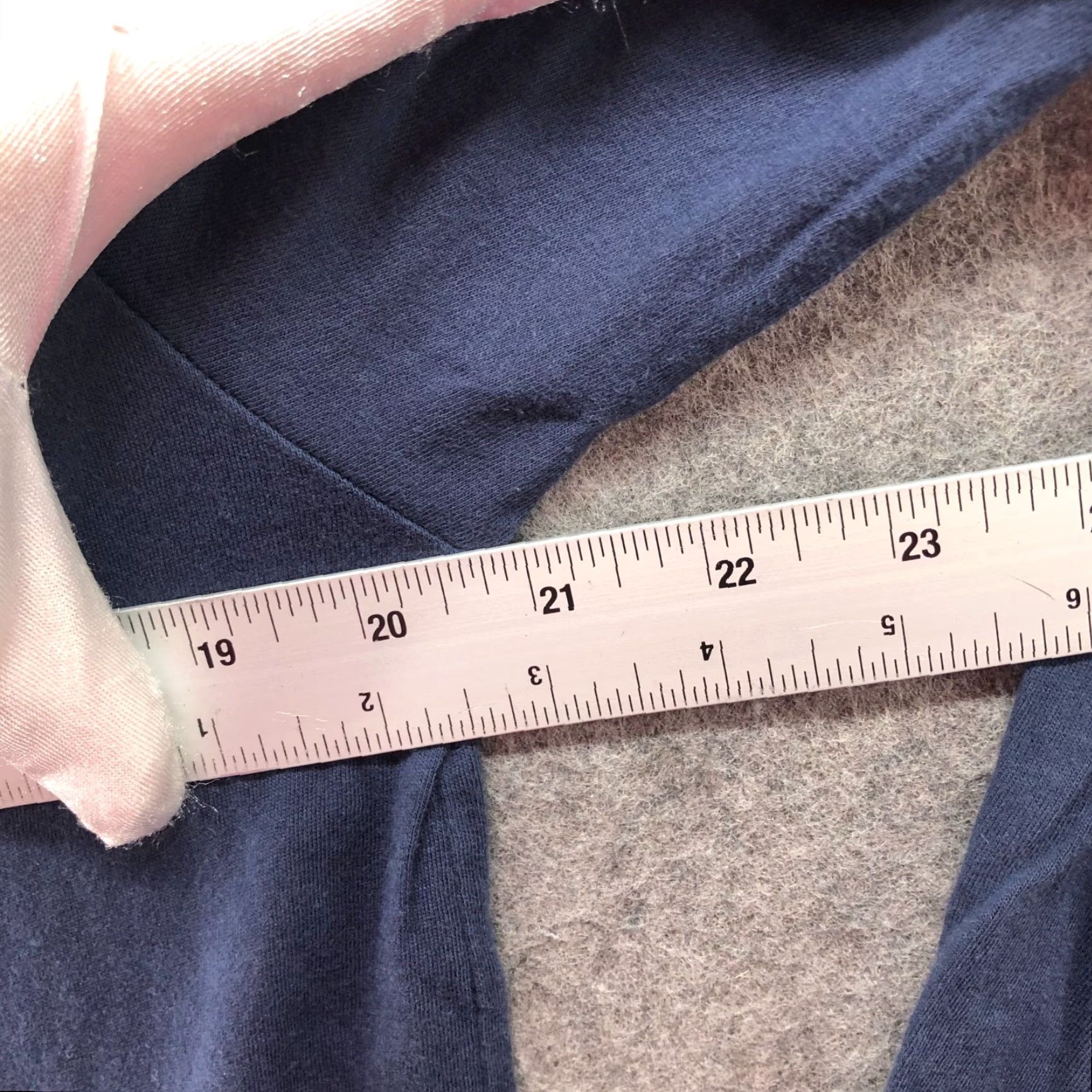 Calvin Klein Calvin Klein Long Sleeve T Shirt Mens M Navy Blue Crewneck Cotton Shirt Mens M Navy Blue Calvin Klein Crewneck Cotton Size US M / EU 48-50 / 2 - 7 Thumbnail