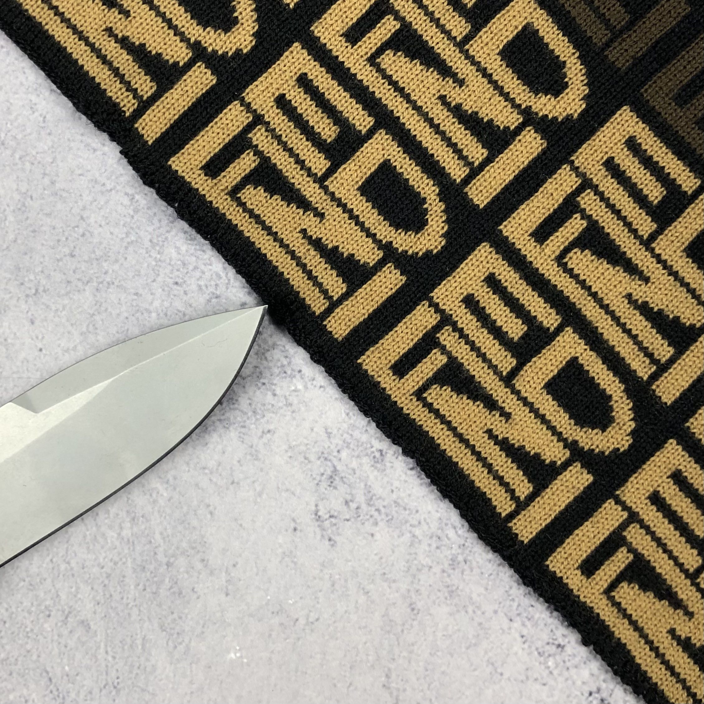 Fendi Fendi Monogram Wool Italy Scarf Size ONE SIZE - 11 Thumbnail