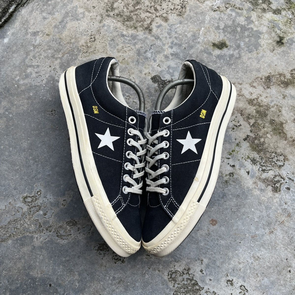 Converse × Dover Street Market One Star Low Converse x Dover Street Market Japanesebrand Size US 10 / EU 43 - 7 Thumbnail