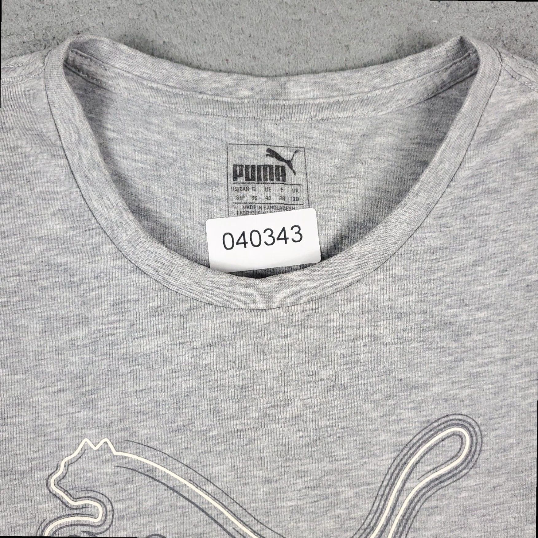 Puma PUMA Women's Gray Short Sleeve Logo T-Shirt Size Small Casual Size S / US 4 / IT 40 - 3 Thumbnail