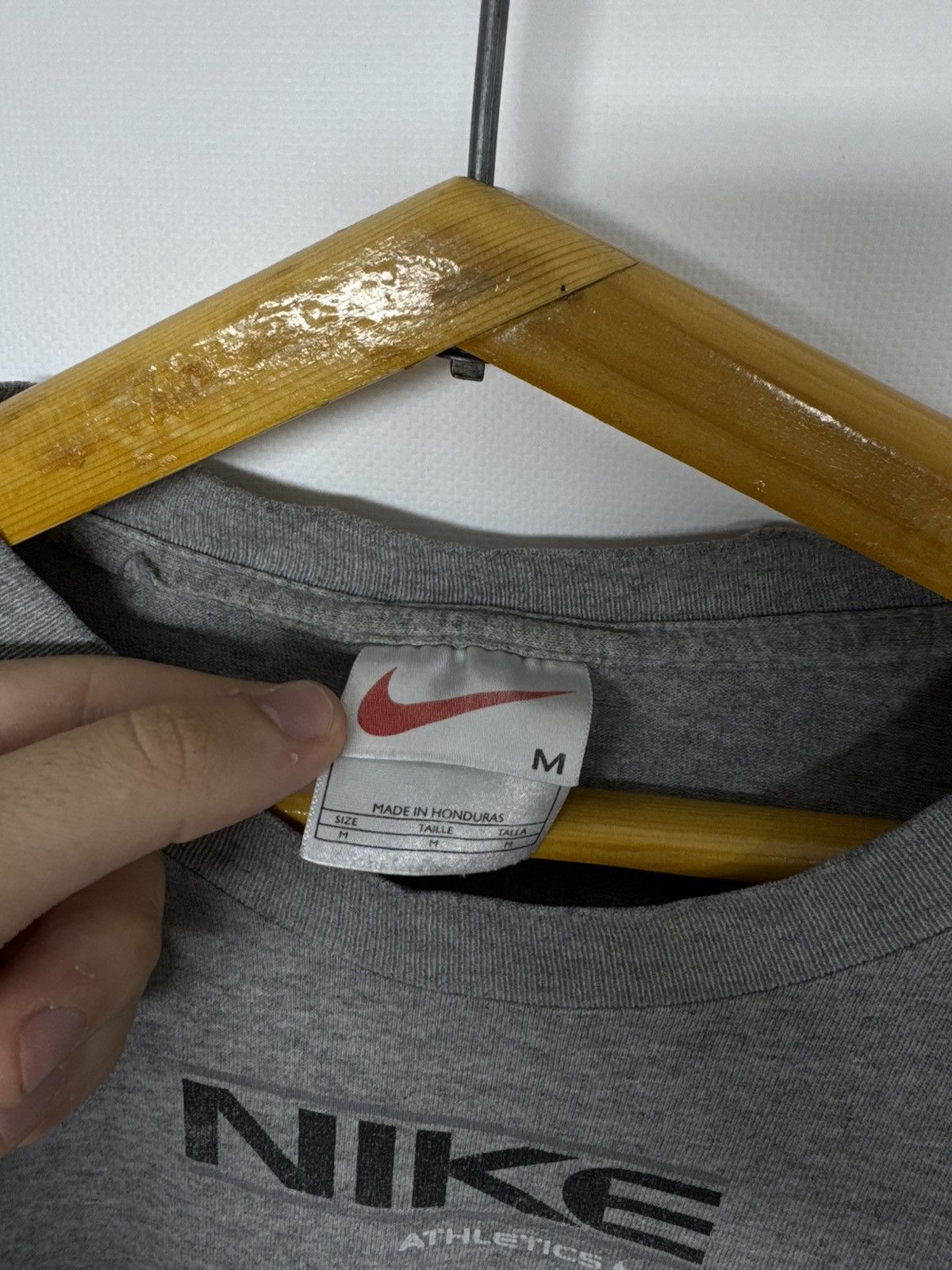 Nike Vintage Y2k Nike Logo Swoosh T-shirt Size M / US 6-8 / IT 42-44 - 8 Thumbnail