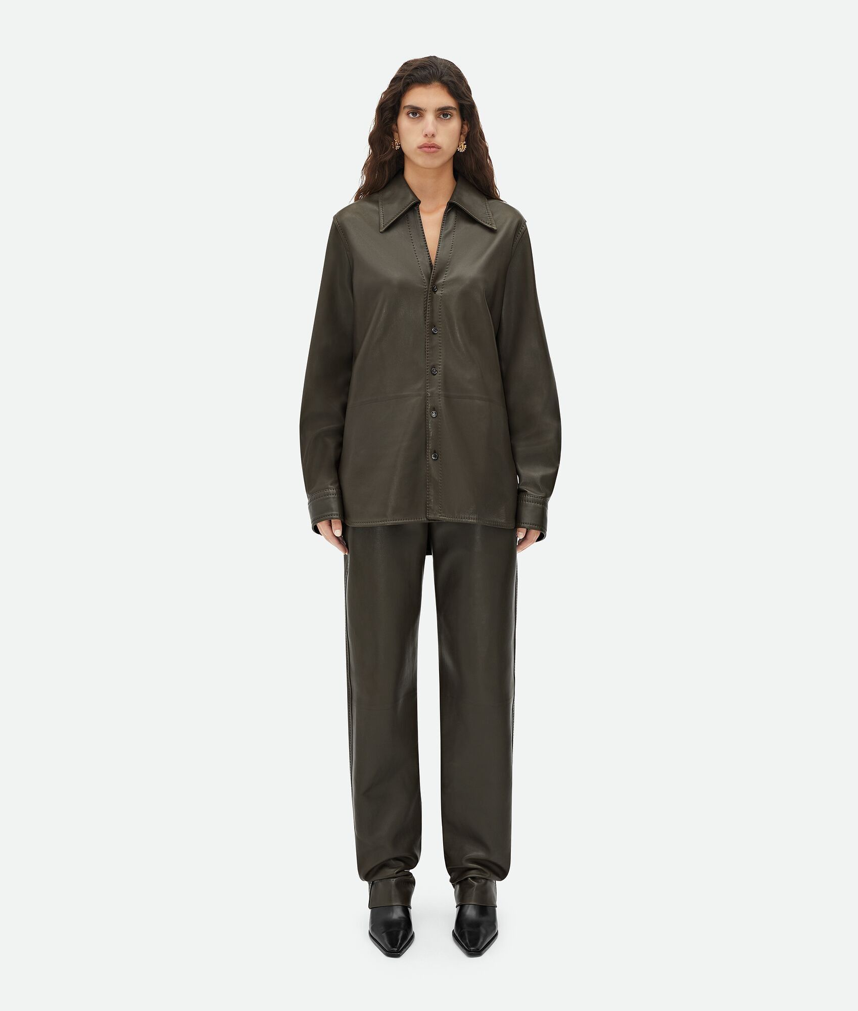 Bottega Veneta o1bcso1str0225 Leather Shirt in Olive Green Size XS / US 0-2 / IT 36-38 - 1 Thumbnail