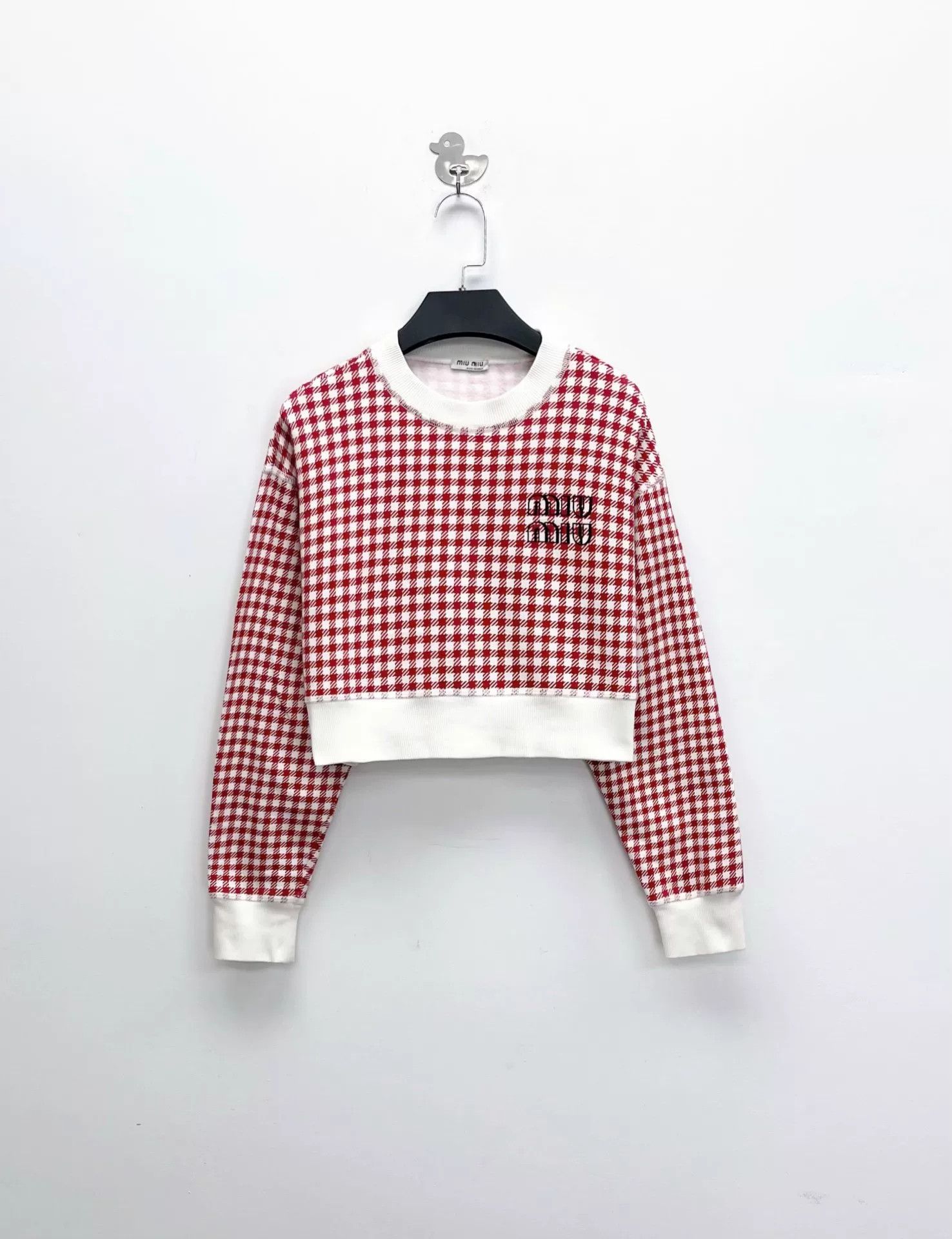 Miu Miu miu miu red checkered logo cropped sweatshirt Size US S / EU 44-46 / 1 - 1 Thumbnail