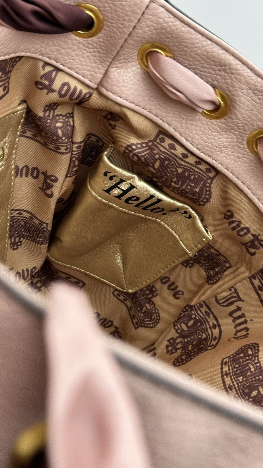 Juicy Couture Rare Juciy Couture Daydreamer bag ! SOLD OUT ! Size ONE SIZE - 10 Thumbnail