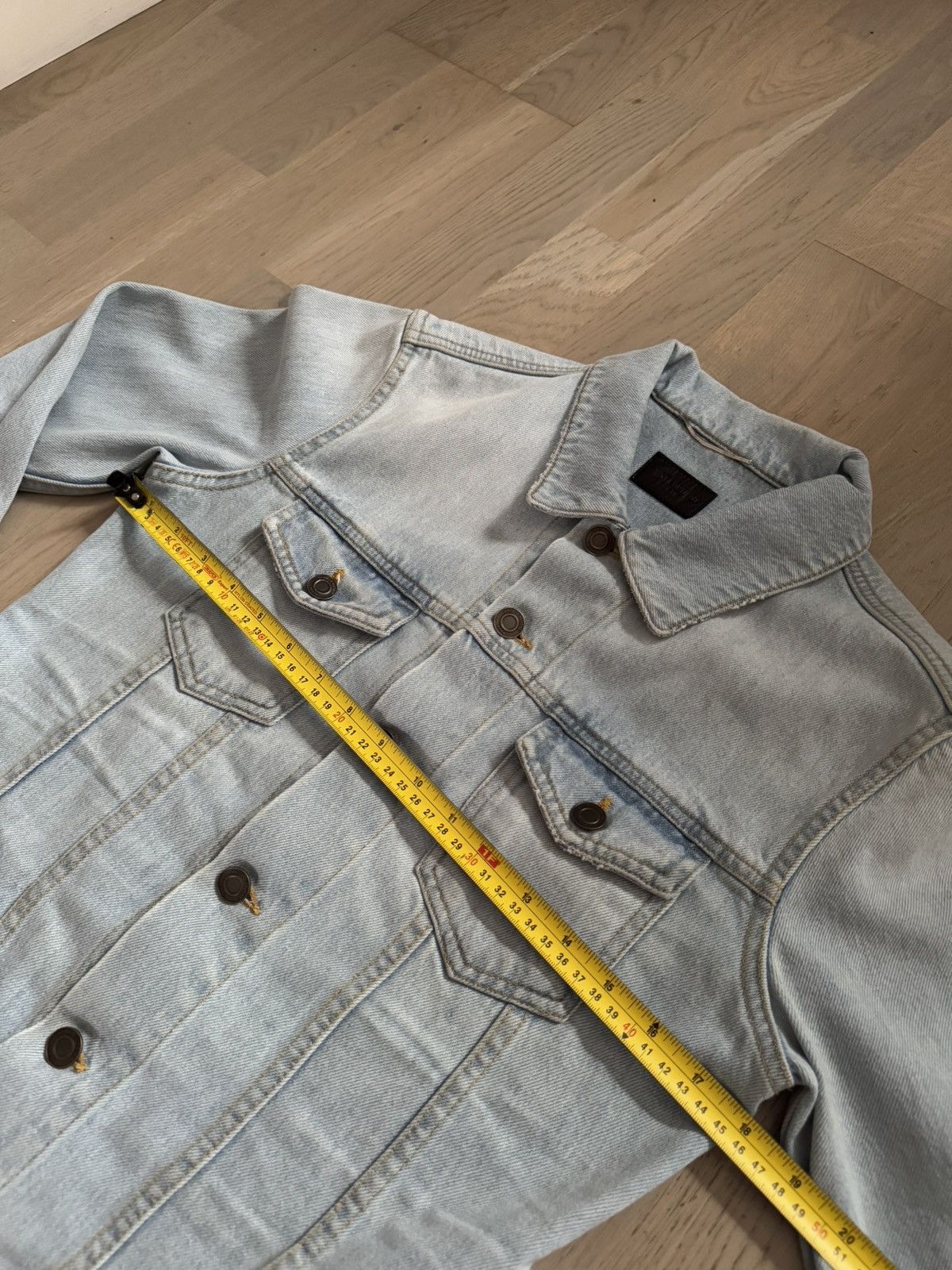 Saint Laurent Paris SAINT LAURENT denim jacket sizes in photos BY TAPE MEASURE Size US XS / EU 42 / 0 - 5 Thumbnail