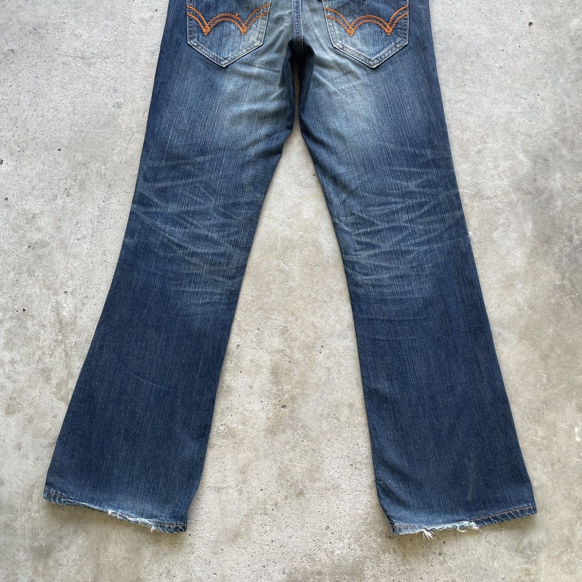 Edwin Vintage Edwin Distressed FLARE Jeans Faded BOOTCUT Pants W34 Size US 34 / EU 50 - 12 Thumbnail