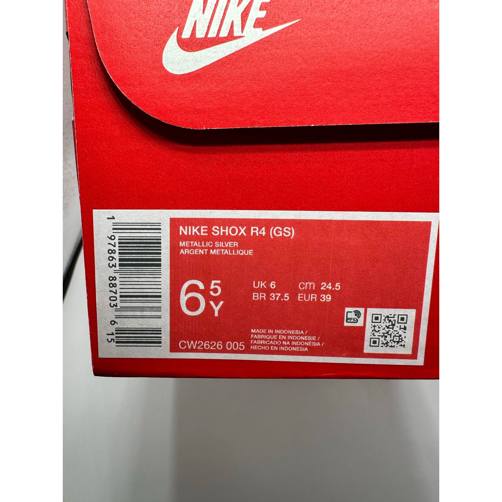Nike Nike Shox R4 GS “OG” 2025 size 6.5y/8 womens Size US 8 / IT 38 - 7 Thumbnail