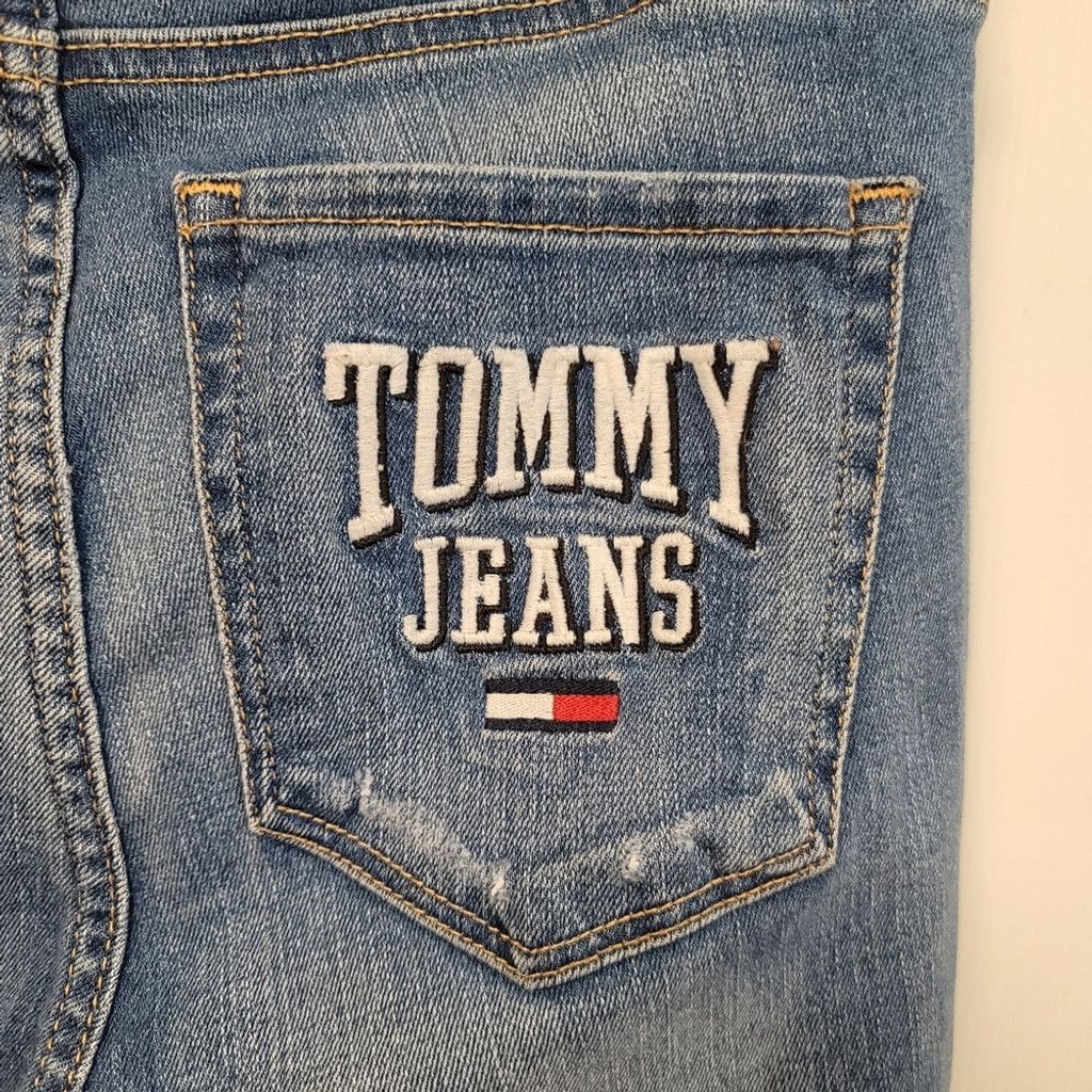 Tommy Hilfiger Tommy Hilfiger High Rise Straight Leg Skinny Jean Jegging Size 26" / US 2 / IT 38 - 4 Thumbnail