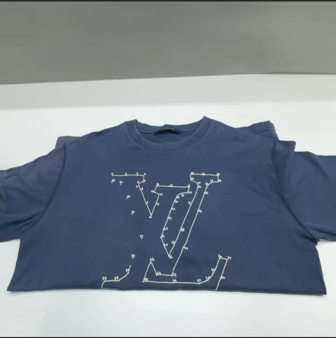 Louis Vuitton Louis Vuitton short-sleeve T-shirt Size US M / EU 48-50 / 2 - 6 Thumbnail