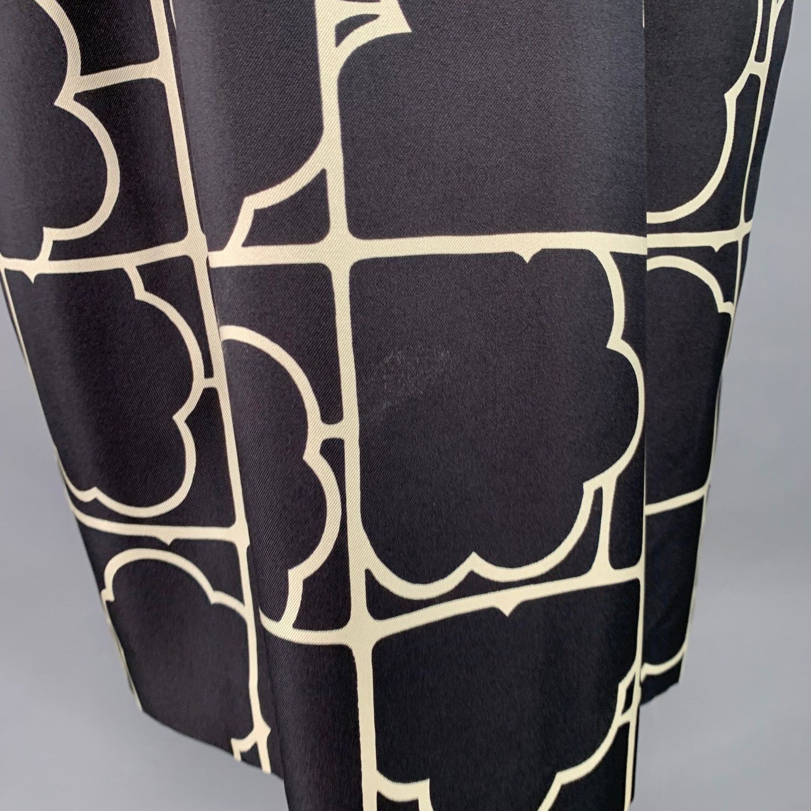 Barneys New York Size 4 Navy White Silk Twill Geometric Belted Shirt Dress Size S / US 4 / IT 40 - 6 Thumbnail