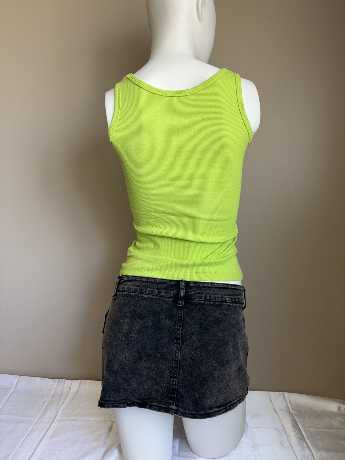 Japanese Brand × Vintage Printed vintage tank top Size S / US 4 / IT 40 - 6 Thumbnail