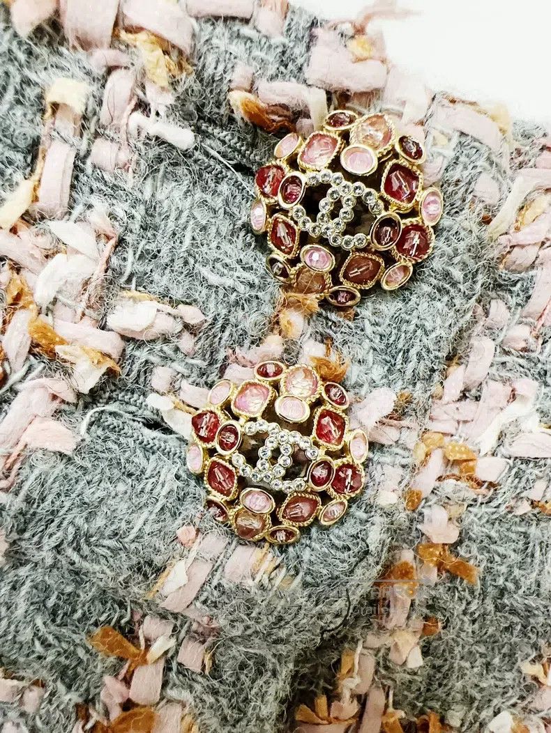 Chanel Chanel 22K autumn and winter pink 36 yards gray plaid twee Size 24" / US 00 / IT 34 - 5 Thumbnail