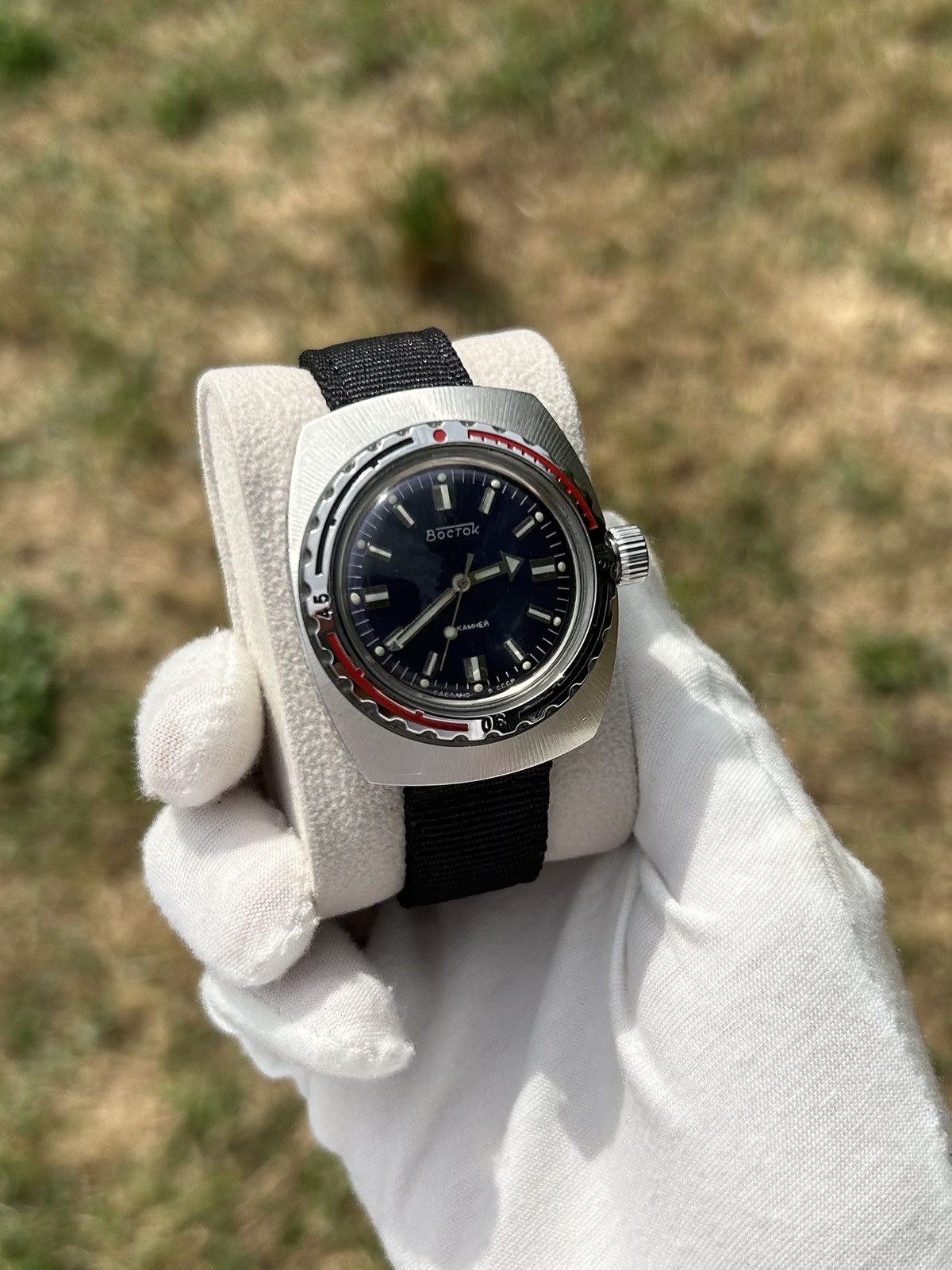 Vintage Vintage Watch Vostok Amphibia USSR Soviet Mechanical 1980s Size ONE SIZE - 3 Thumbnail