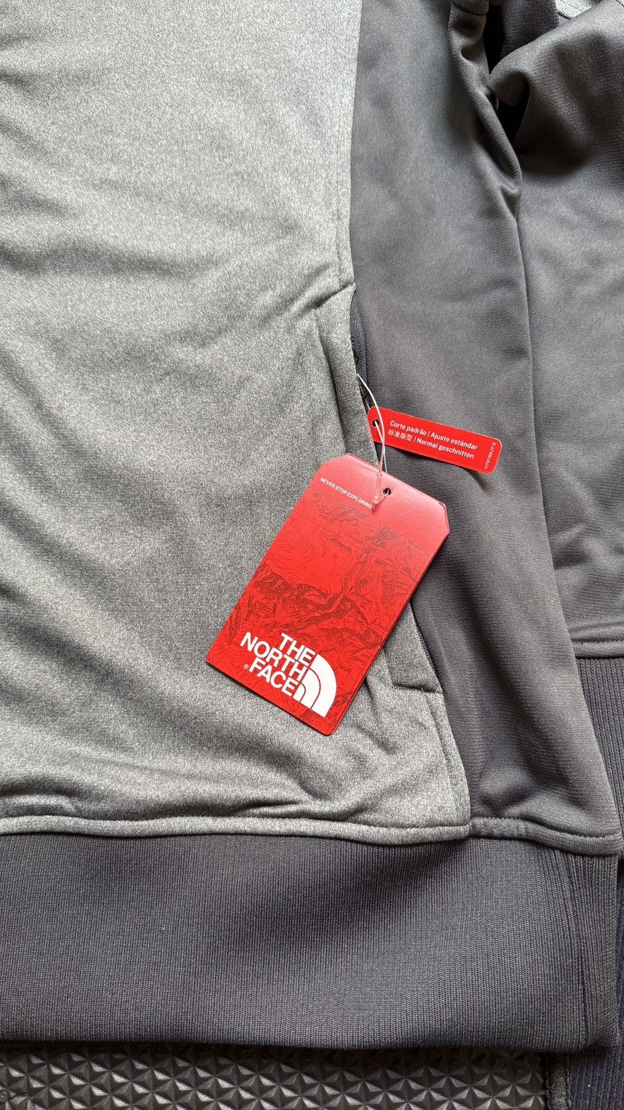 The North Face The North Face Grey/Black Full Zip Jacket (L / Women XL) Size US L / EU 52-54 / 3 - 2 Thumbnail