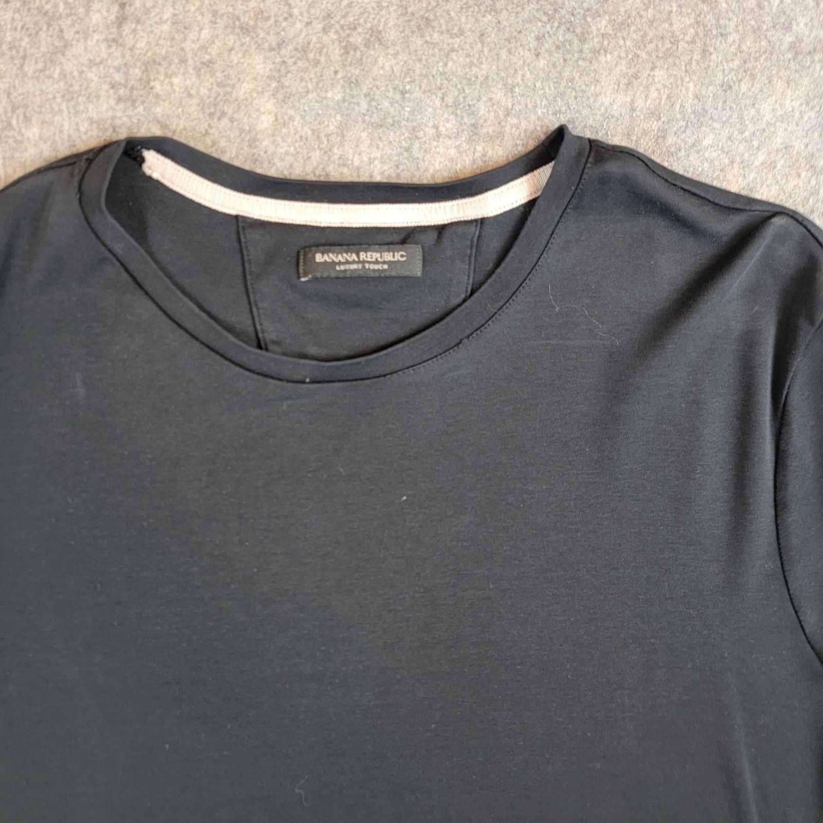 Banana Republic Banana Republic Luxury Touch T-Shirt Navy Blue Short Sleeve Size US L / EU 52-54 / 3 - 5 Thumbnail