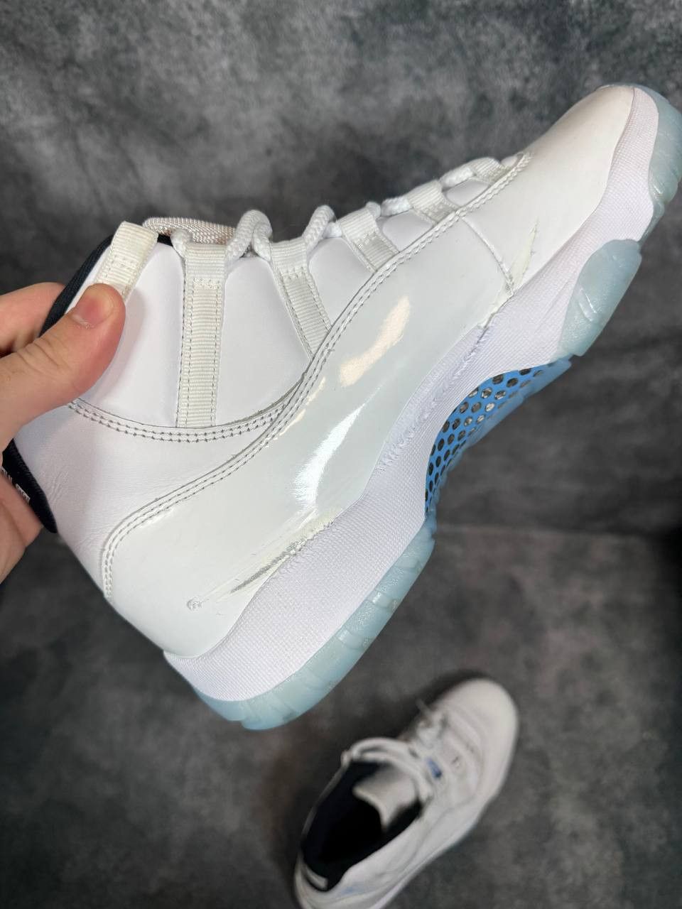 Jordan Brand Size 9.5 | Jordan 11 Legend Blue No Box | Pre-Owned Size US 9.5 / EU 42-43 - 9 Thumbnail