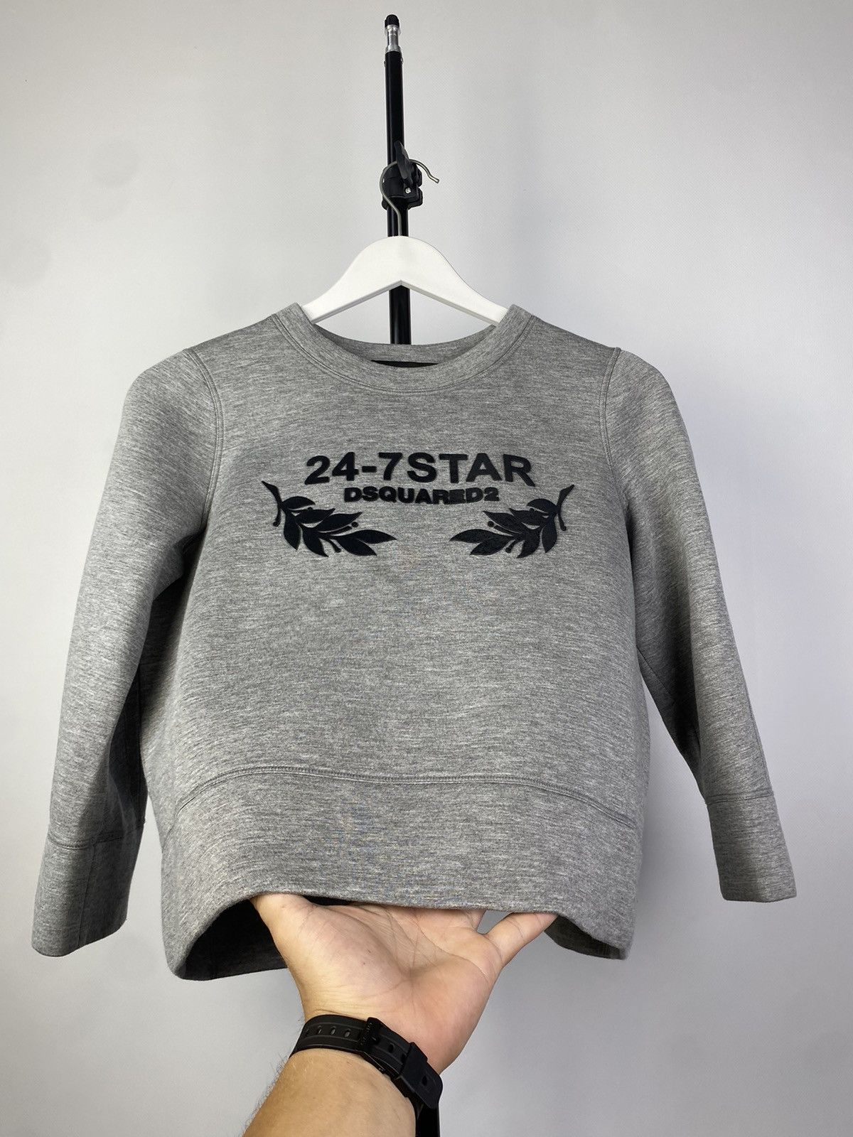 Dsquared2 Dsquared2 Big logo 24-7STAR Crop sweatshirt size S Size S / US 4 / IT 40 - 2 Thumbnail