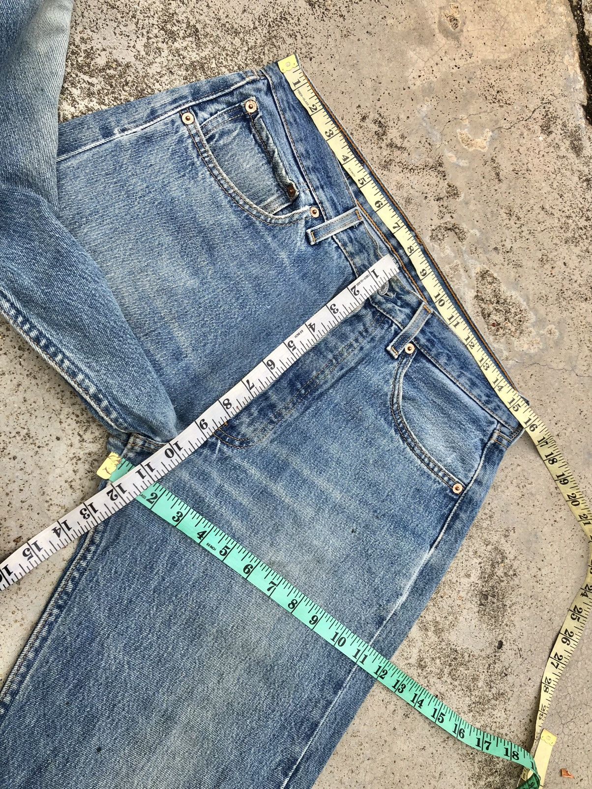 Levi's × Vintage 90s LEVIS 501 MADE IN USA Size US 31 - 7 Thumbnail