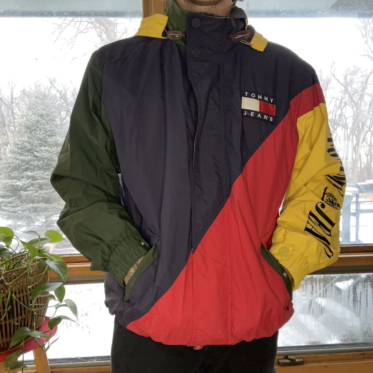 Tommy Jeans Vintage Tommy Jeans Zip-Up Jacket w/ Roll Away Hood Size US S / EU 44-46 / 1 - 2 Thumbnail