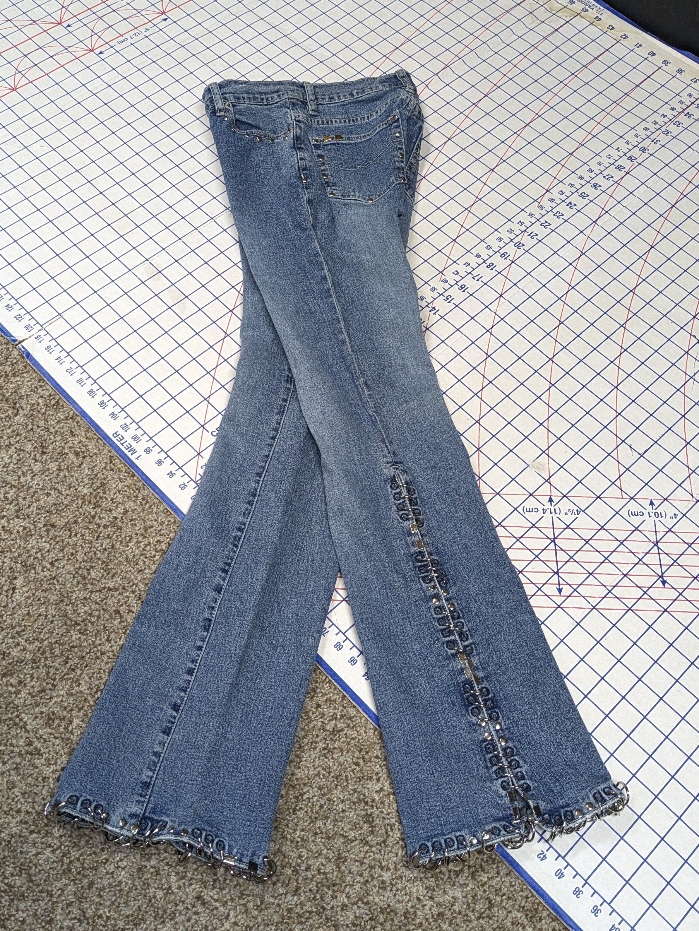 Japanese Brand Vintage Pierced Studded Emo Punk Flared Jeans by Fox size 1 Size 27" / US 4 / IT 40 - 5 Thumbnail