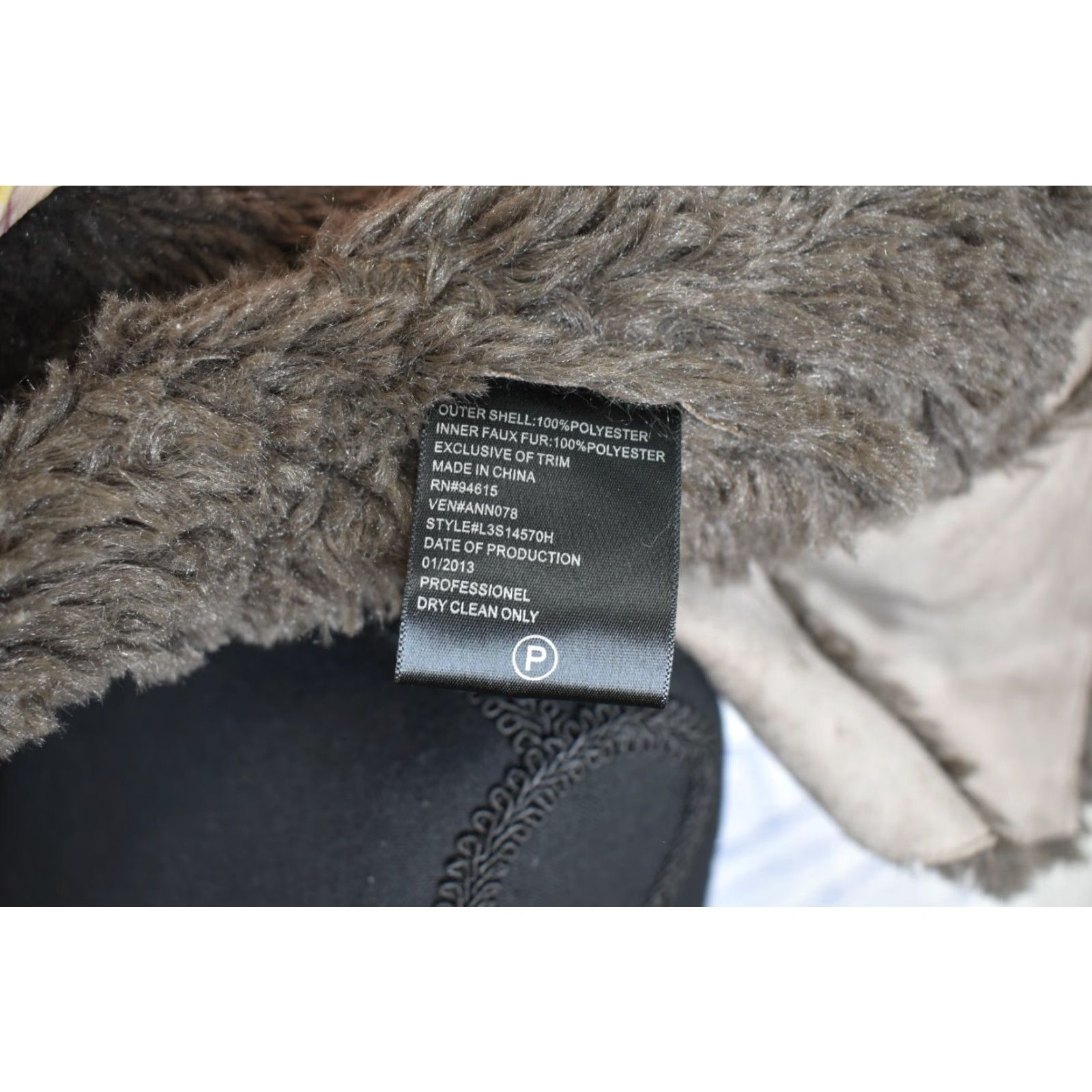 Sam Edelman Sam Edelman Vest Womens Simulated Fur Cowl Neck Tag M Fits Small Size S / US 4 / IT 40 - 6 Thumbnail