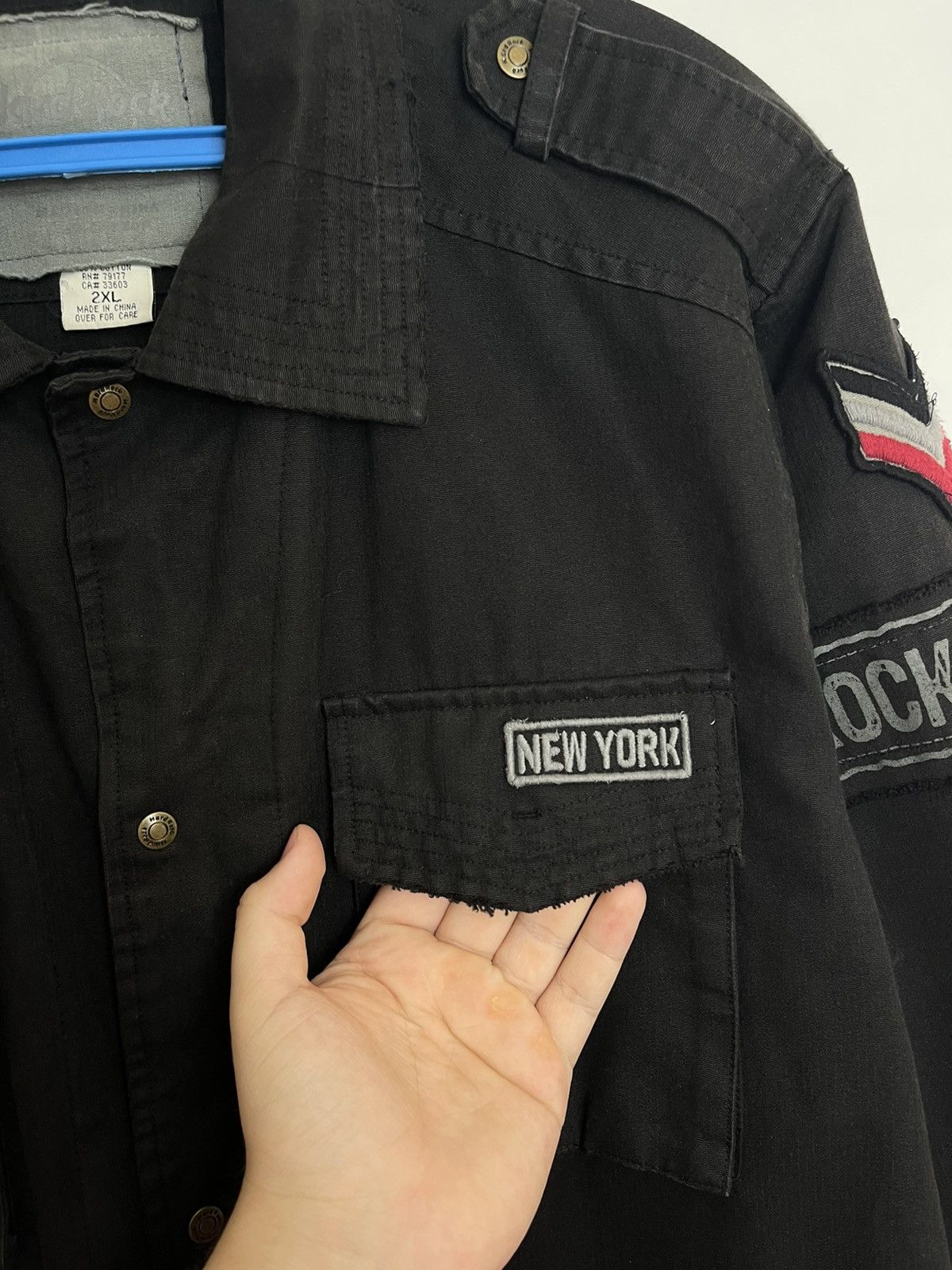 Hard Rock Cafe ✅RARE✅Hard Rock New York Rock Japan Jacket True fade Size US XXL / EU 58 / 5 - 6 Thumbnail