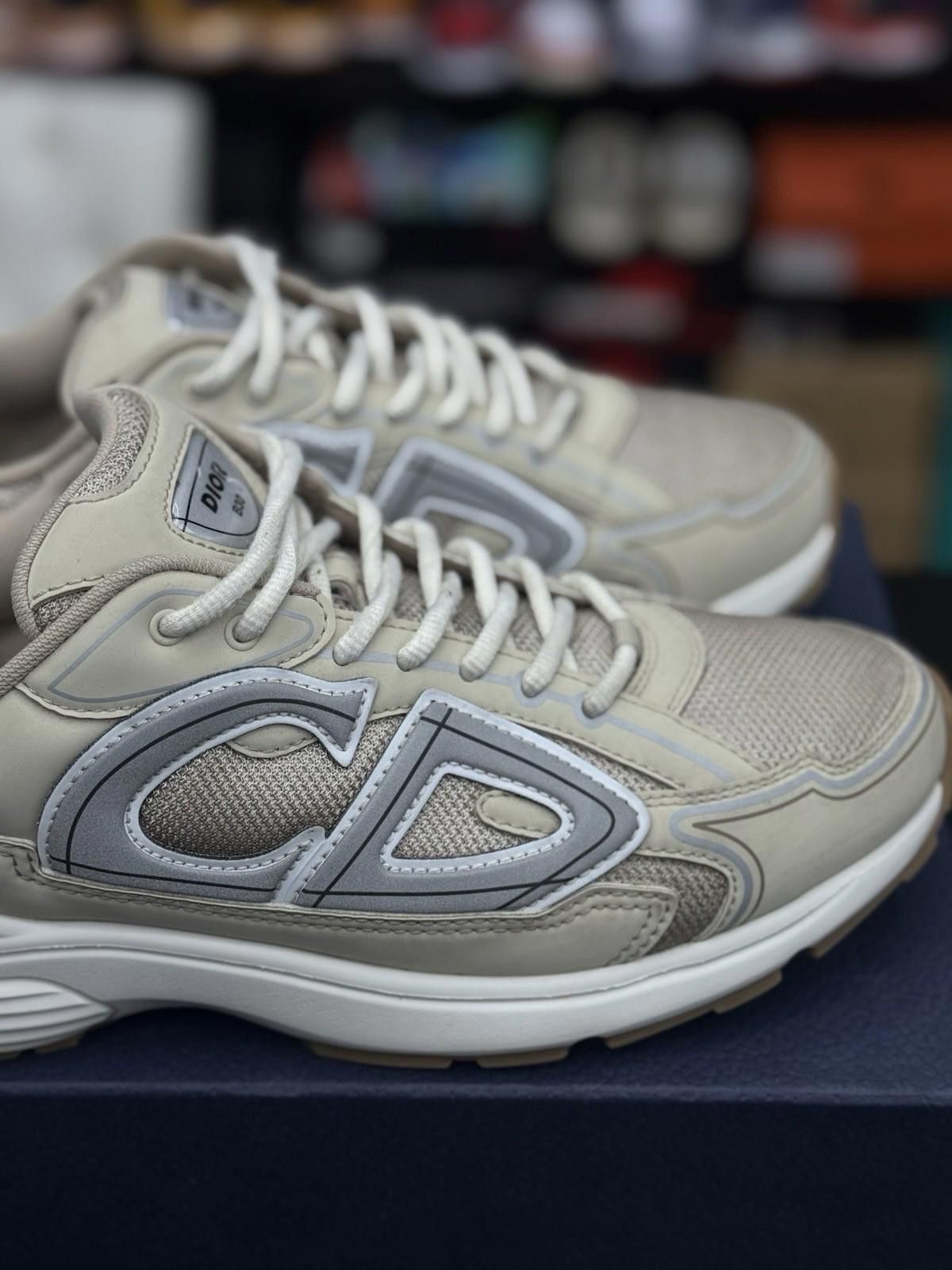Dior Size 44EU / 11US - Dior B30 Tan Sneakers Retail $1200 Size US 11 / EU 44 - 10 Thumbnail