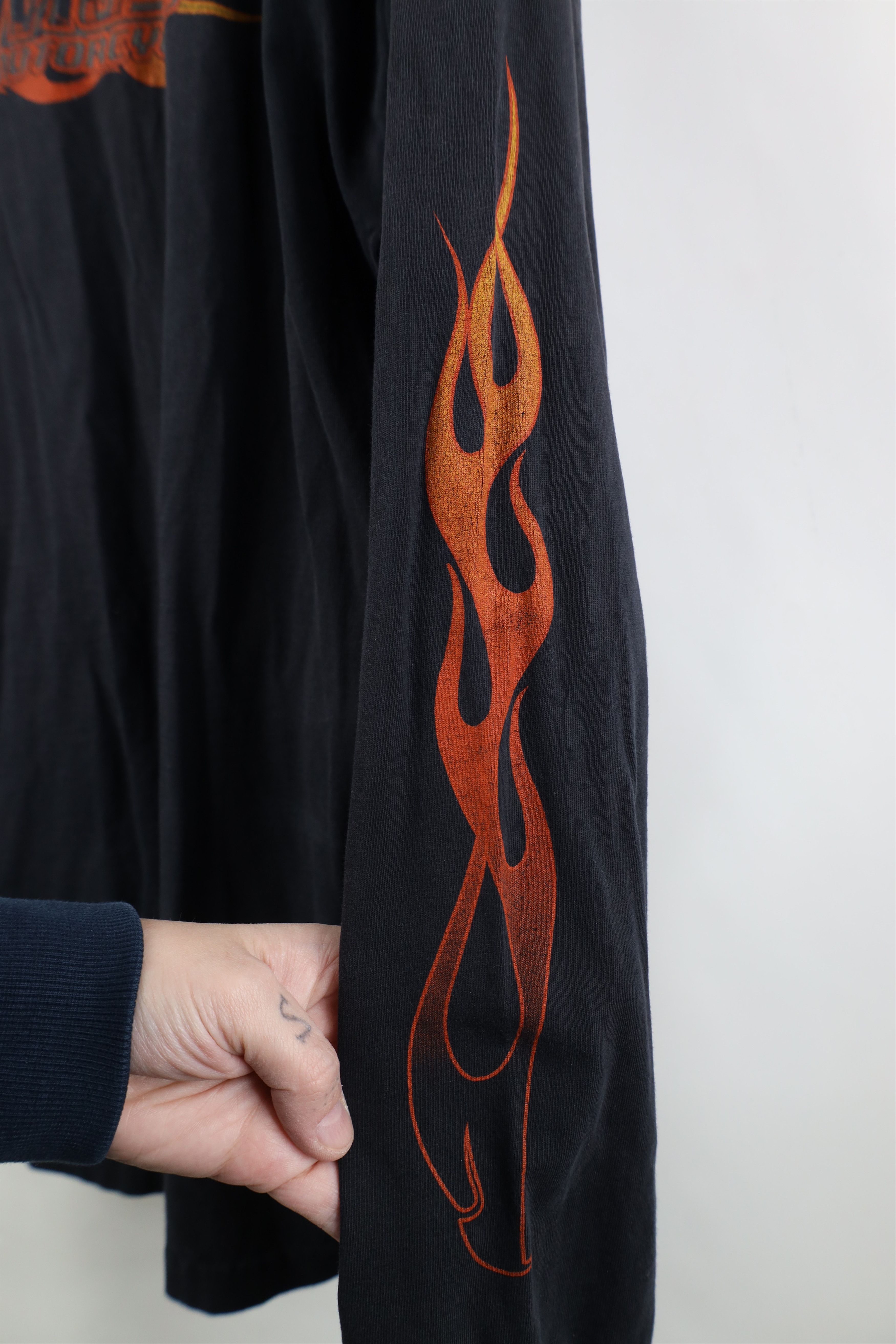 Harley Davidson Vintage Y2K Harley Davidson Flames Long Sleeve T-Shirt USA Size US XL / EU 56 / 4 - 10 Thumbnail
